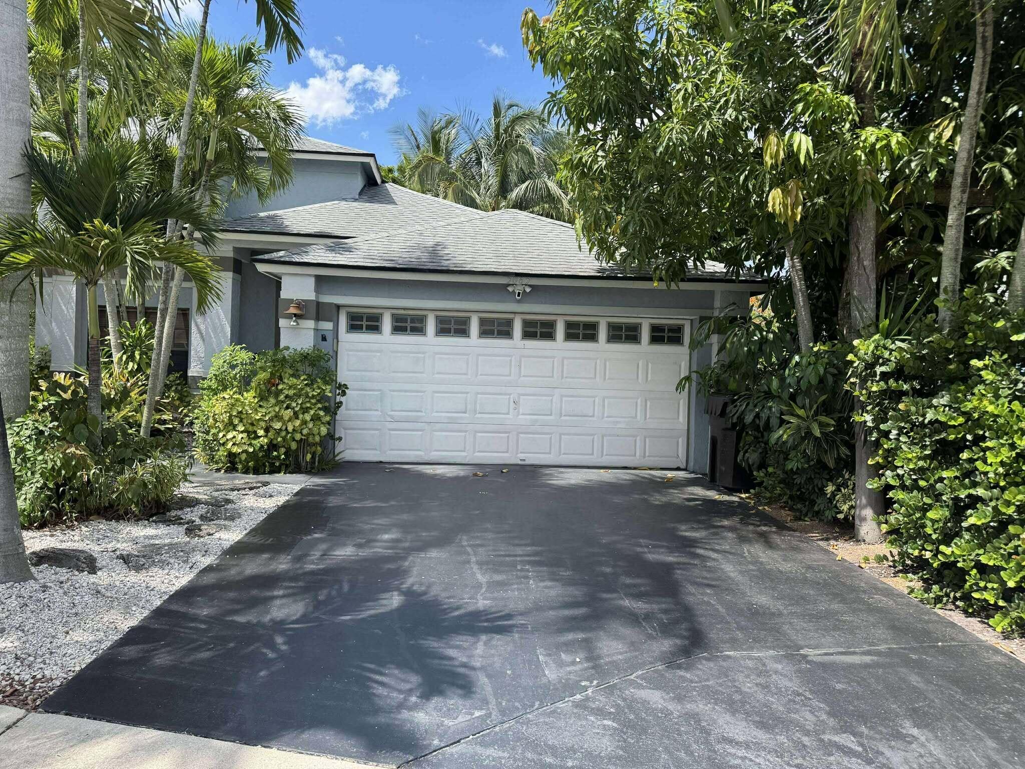 5065 Willow Pond Rd