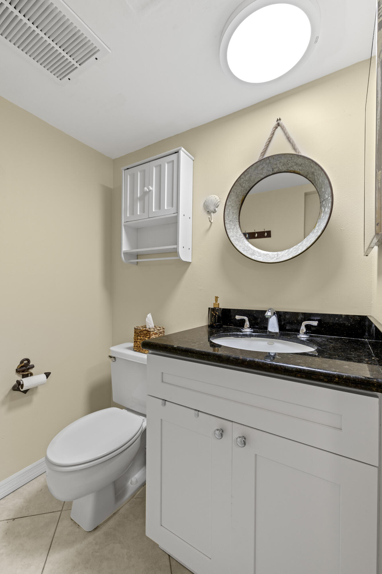 110 N Delaware Blvd #18a Jupiter, FL 33458