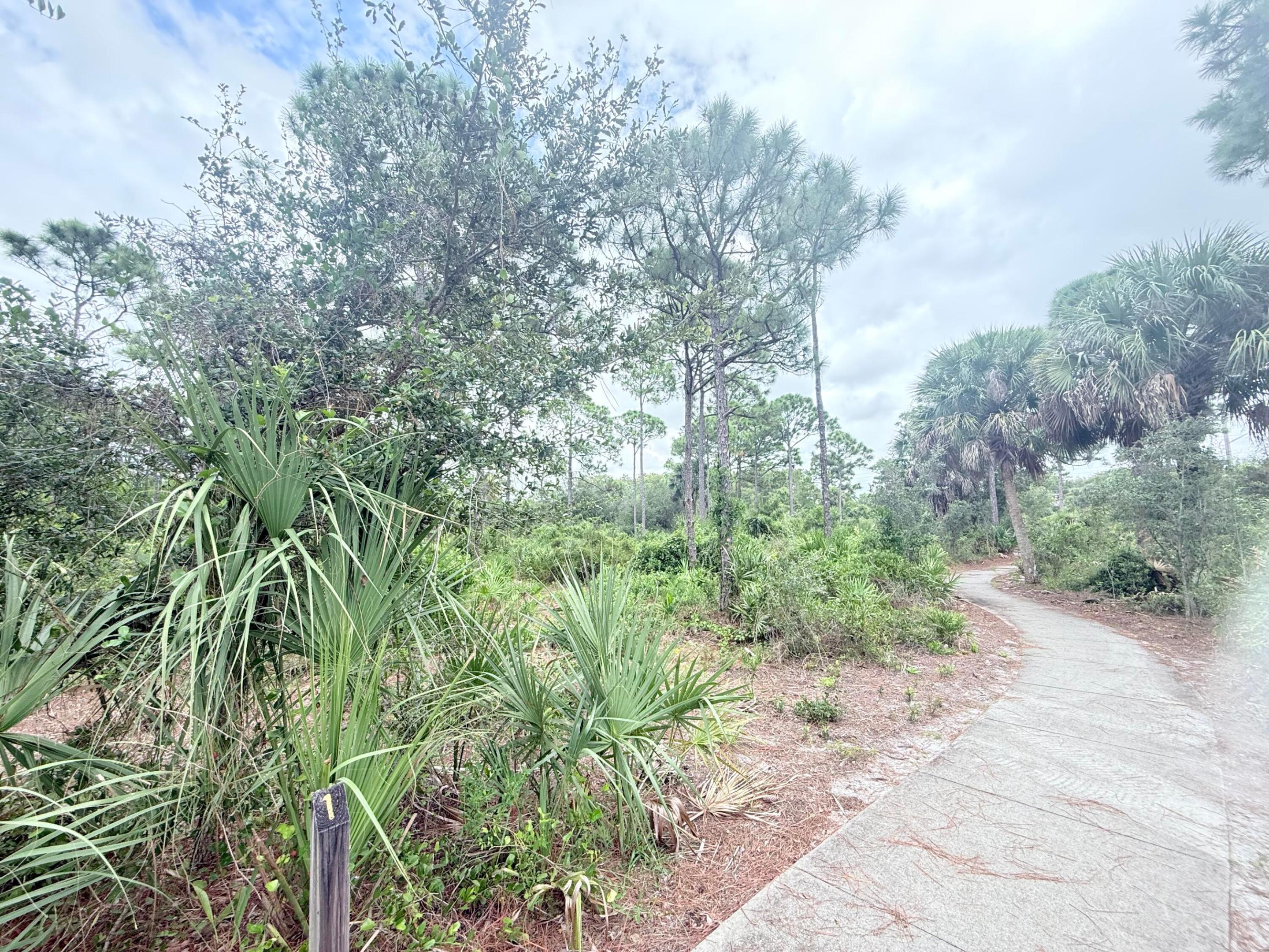 110 N Delaware Blvd #18a Jupiter, FL 33458