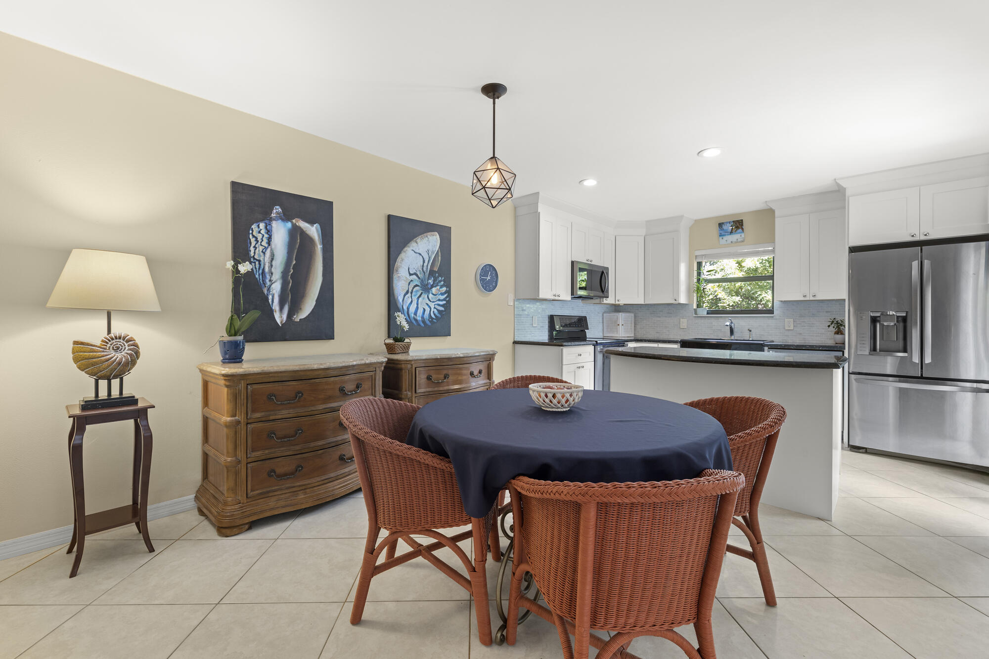 110 N Delaware Blvd #18a Jupiter, FL 33458