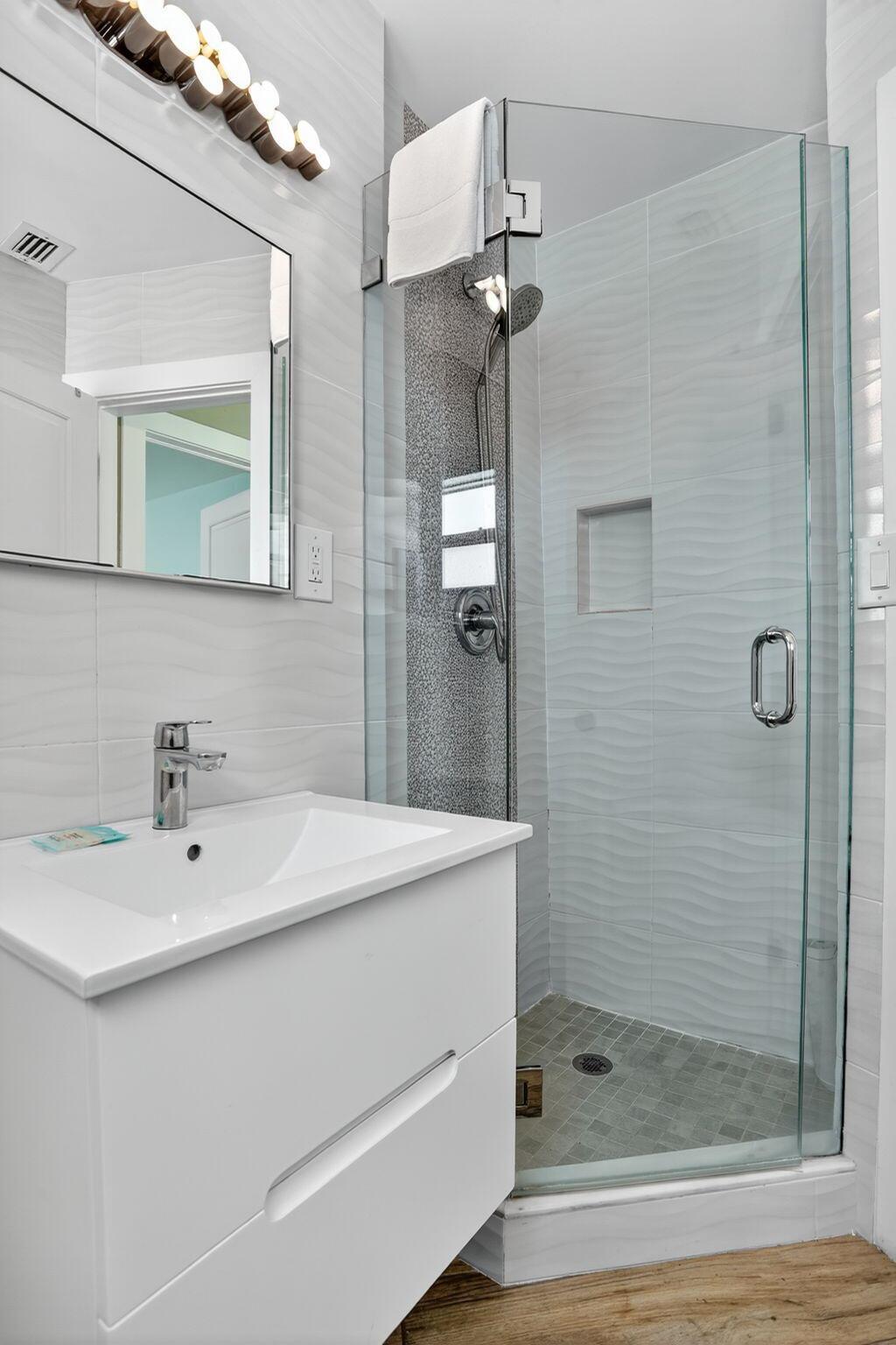 1225 Hillsboro Mile #N2 Hillsboro Beach, FL 33062