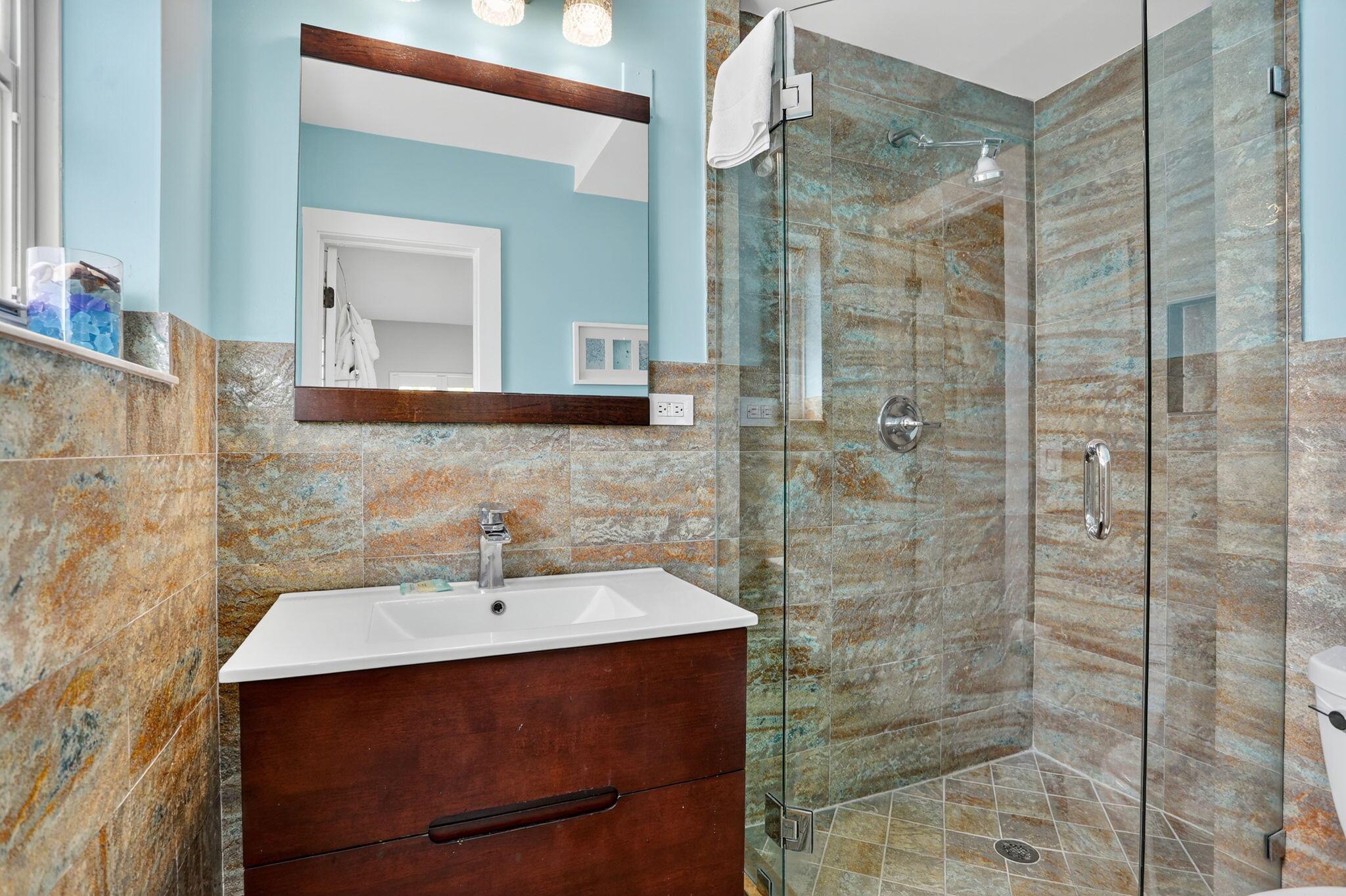 1225 Hillsboro Mile #N2 Hillsboro Beach, FL 33062