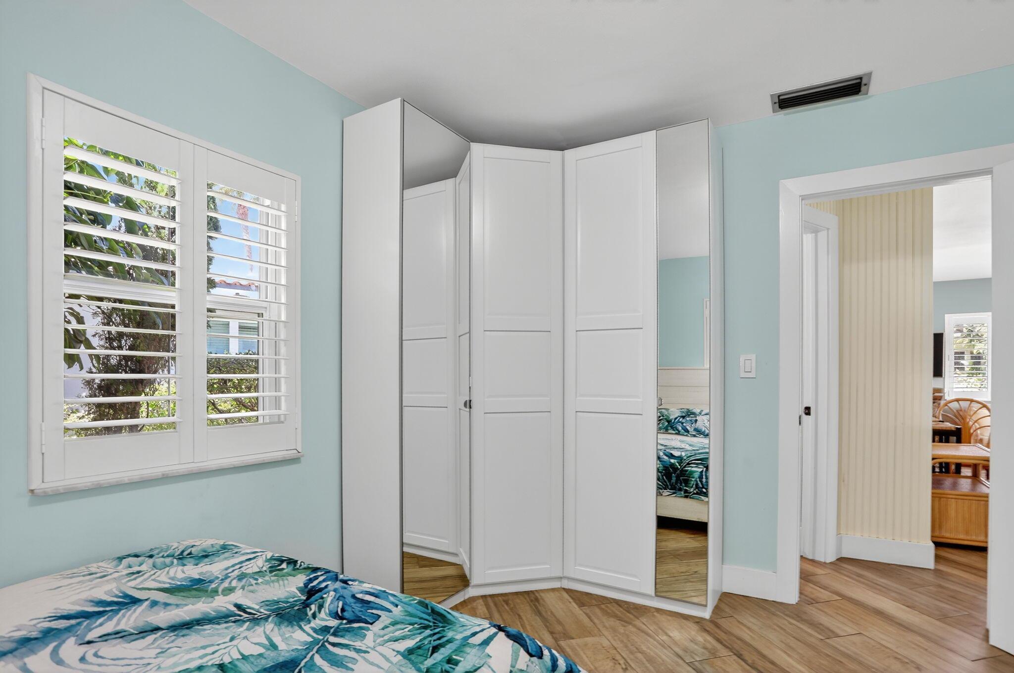 1225 Hillsboro Mile #N2 Hillsboro Beach, FL 33062