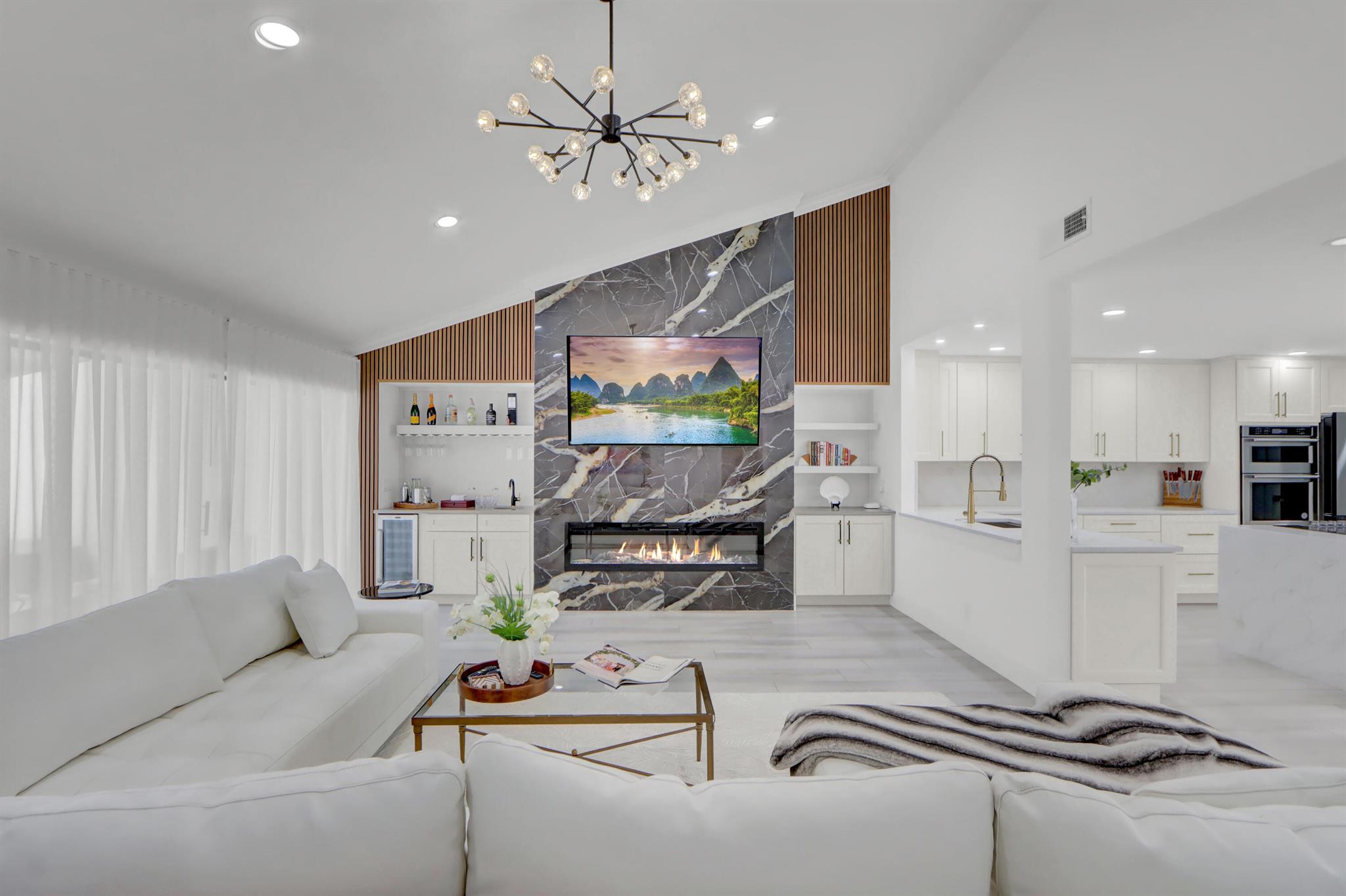 39 Edinburgh Dr