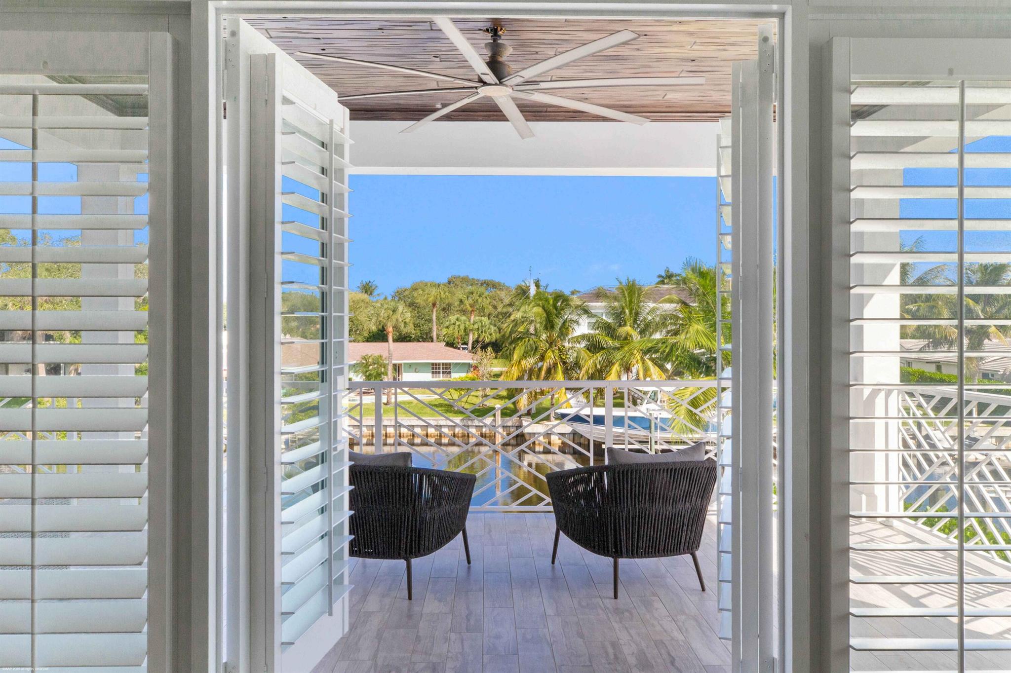 2169 Driftwood Cir Palm Beach Gardens, FL 33410