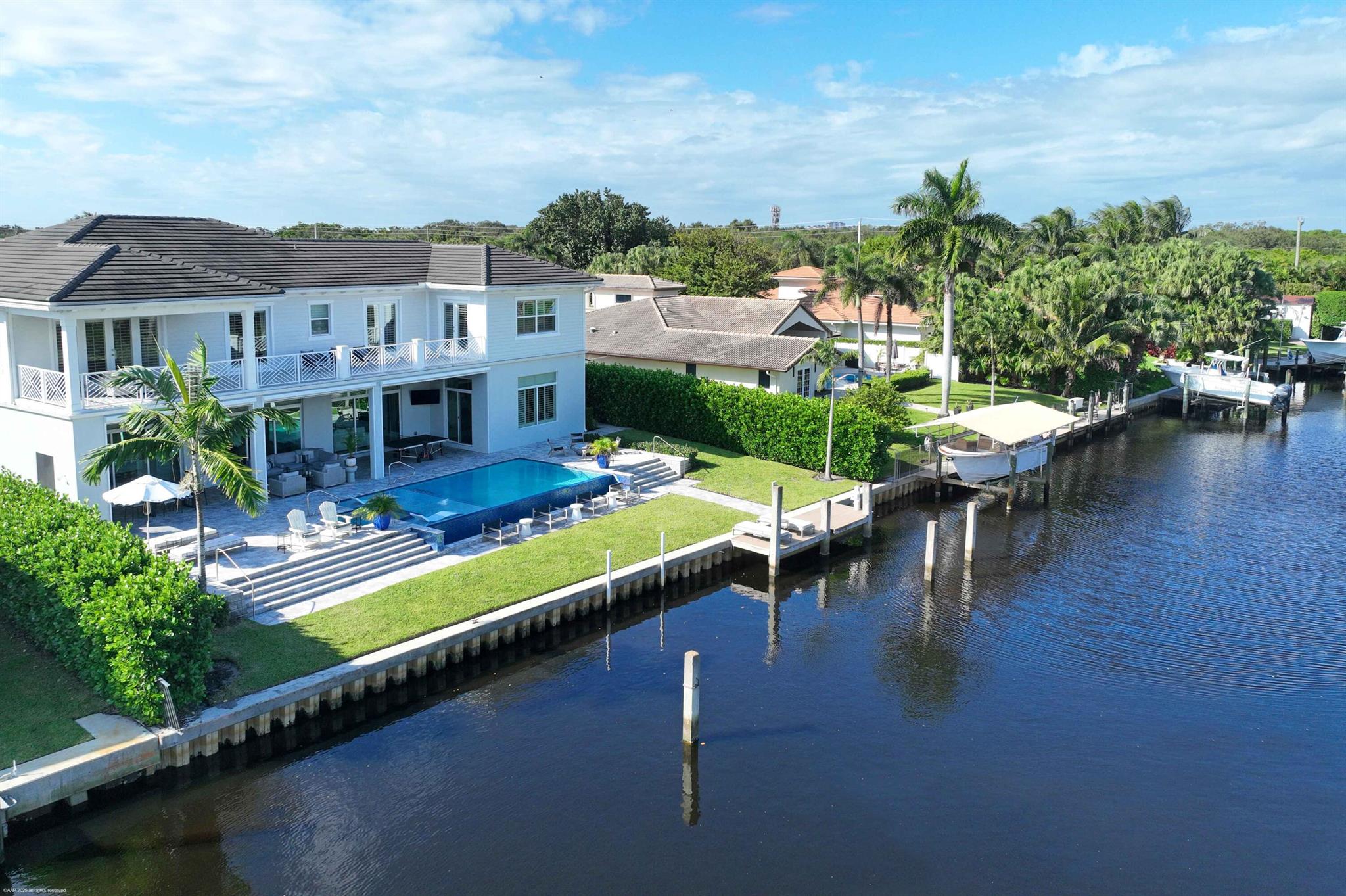 2169 Driftwood Cir Palm Beach Gardens, FL 33410