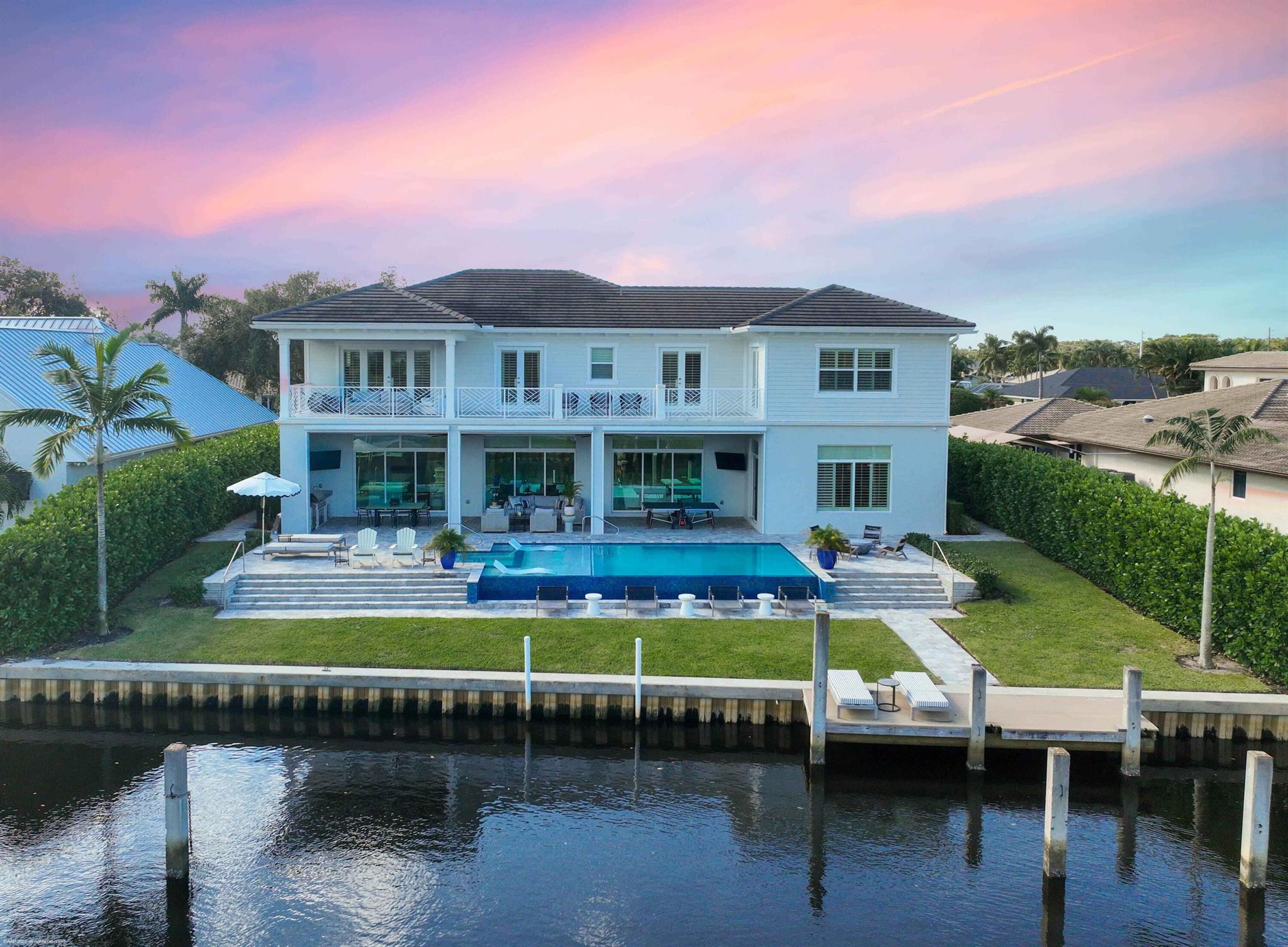 2169 Driftwood Cir Palm Beach Gardens, FL 33410