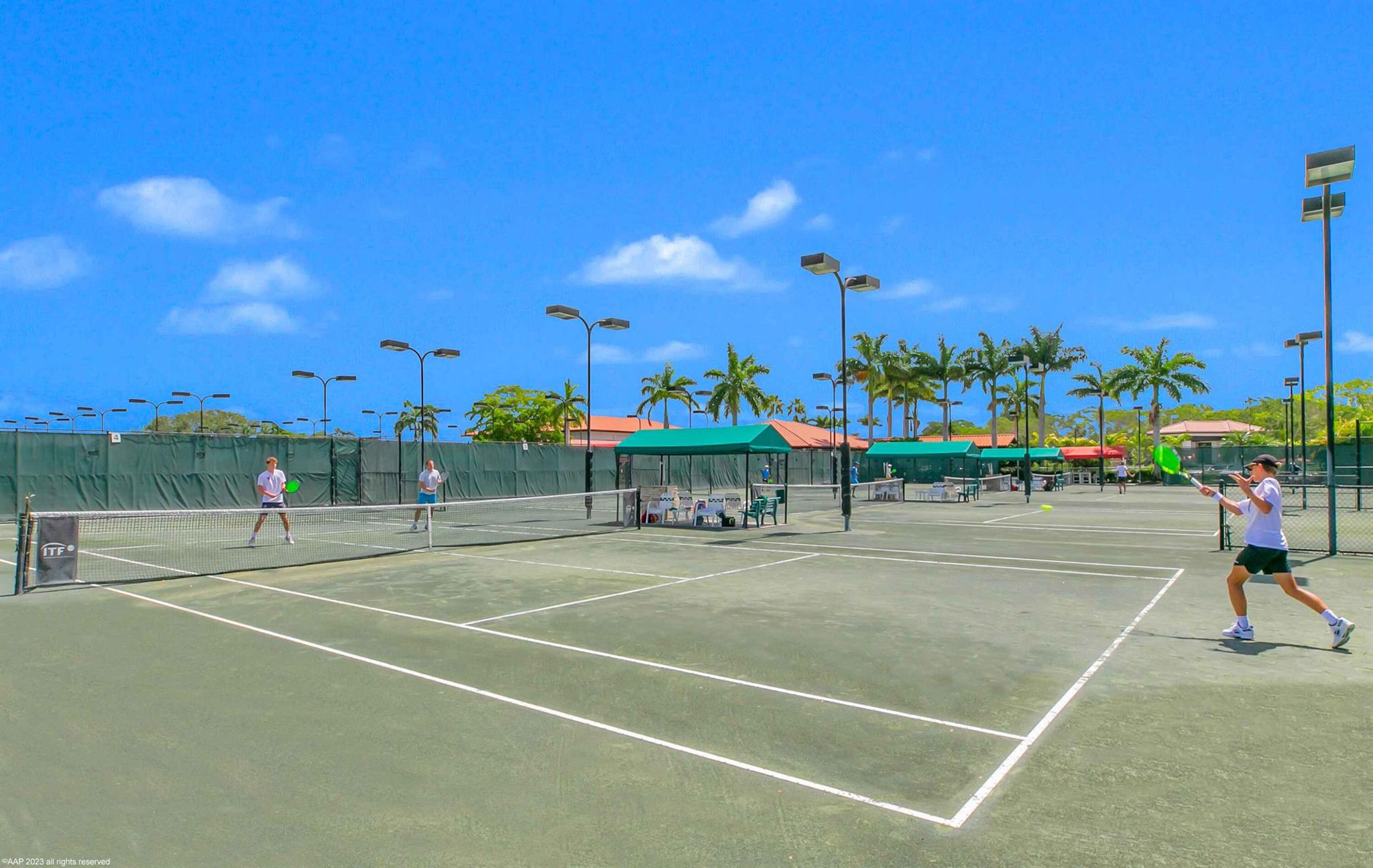 2169 Driftwood Cir Palm Beach Gardens, FL 33410