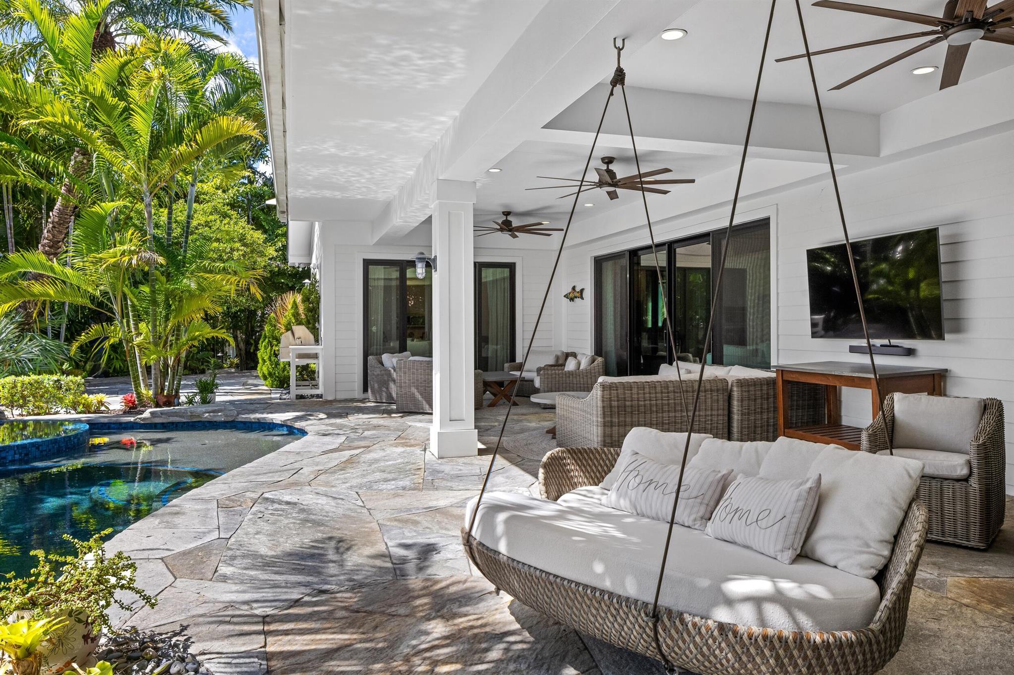 940 Greenbriar Dr Boynton Beach, FL 33435