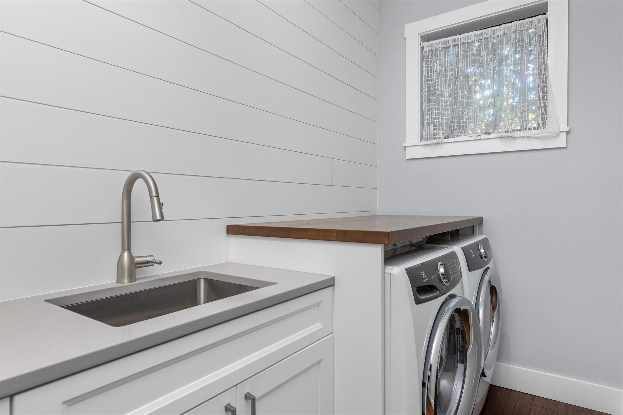 940 Greenbriar Dr Boynton Beach, FL 33435