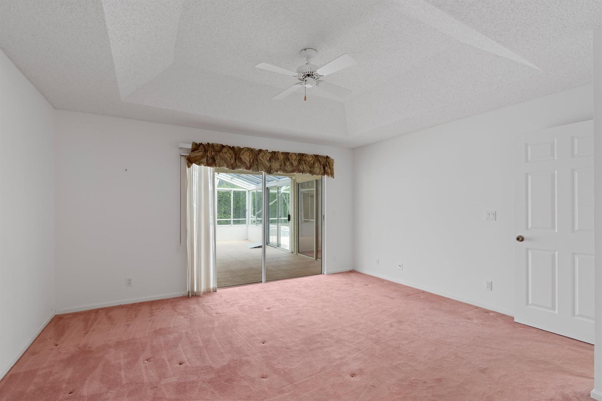 9205 SE Woods End Pl Jupiter, FL 33469