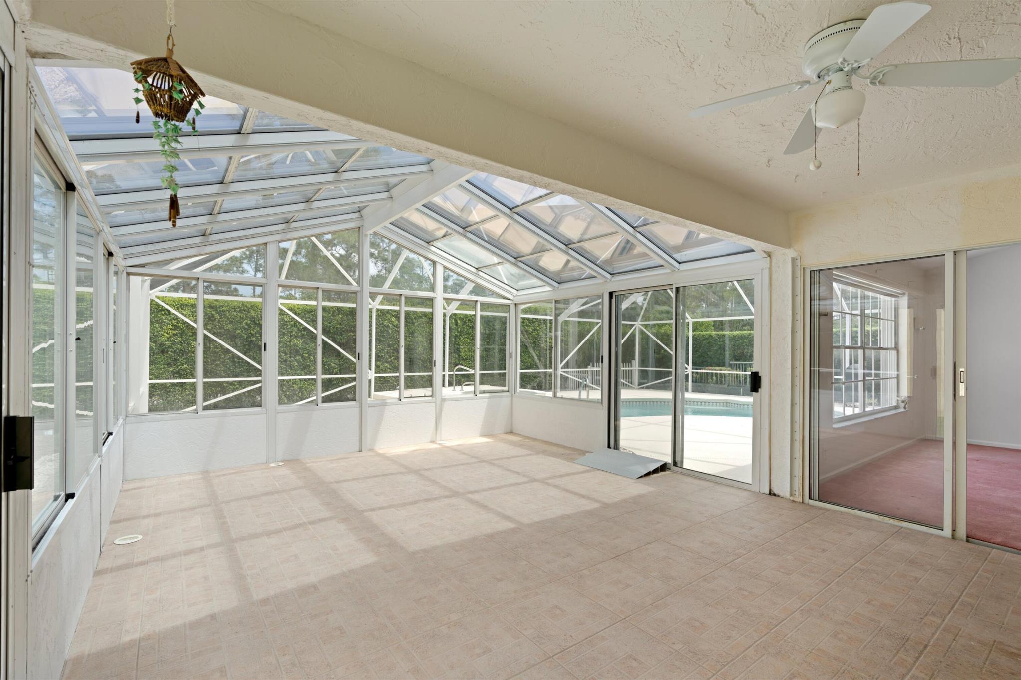 9205 SE Woods End Pl Jupiter, FL 33469