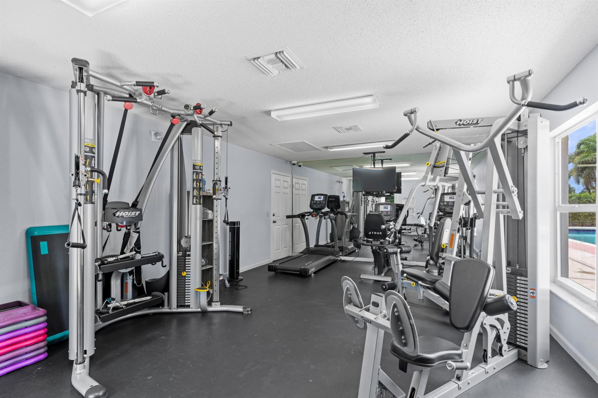 9205 SE Woods End Pl Jupiter, FL 33469