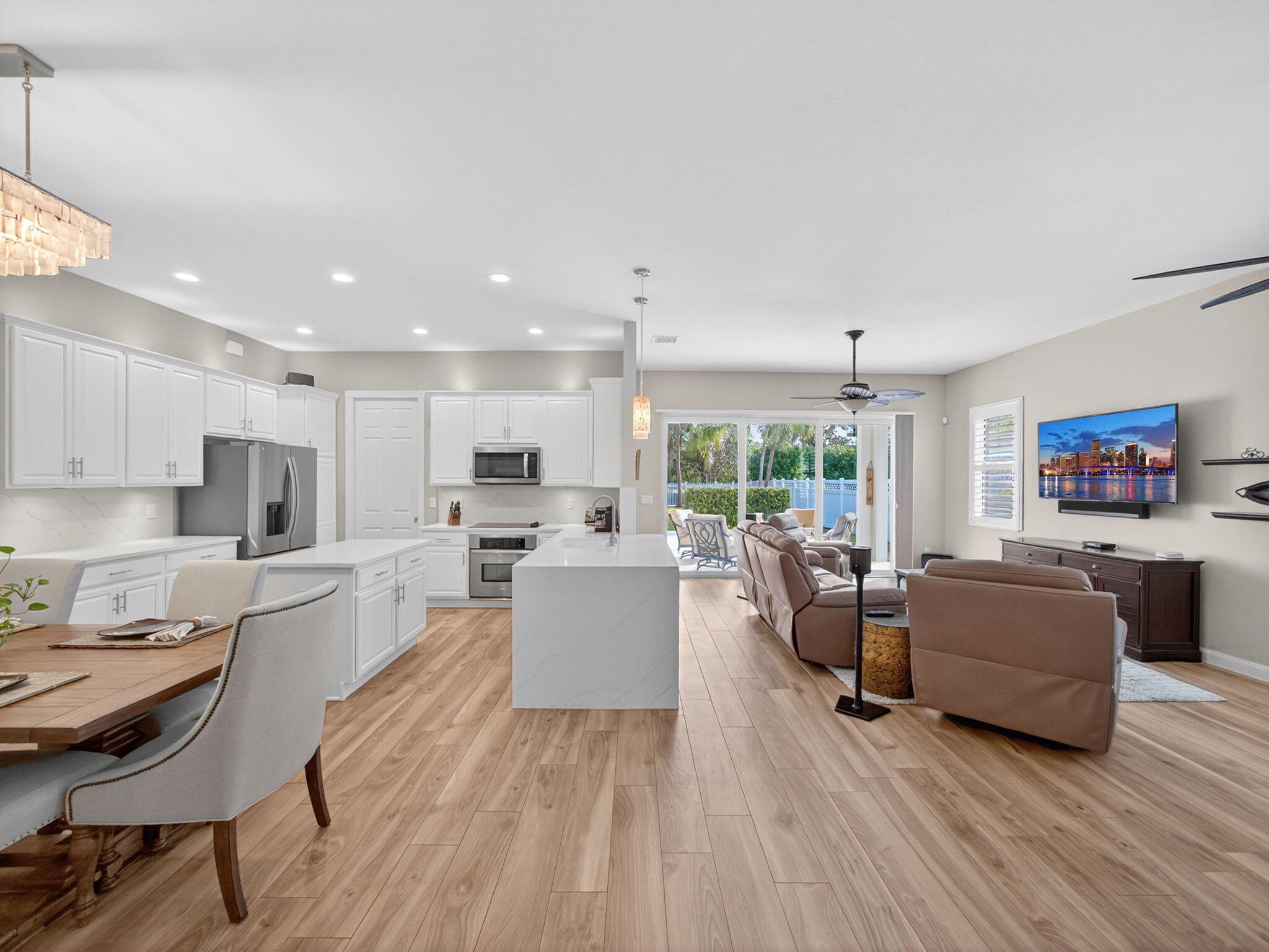 3405 Duval St Jupiter, FL 33458