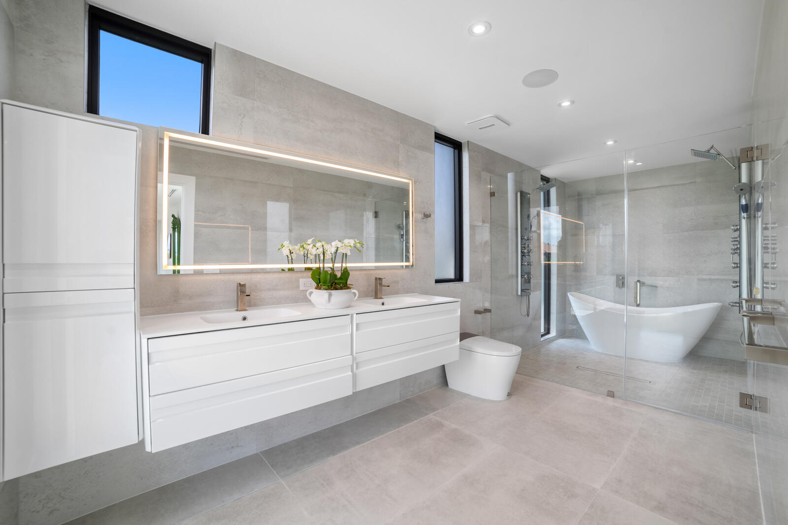 4444 Washington Rd Palm Beach, FL 33480