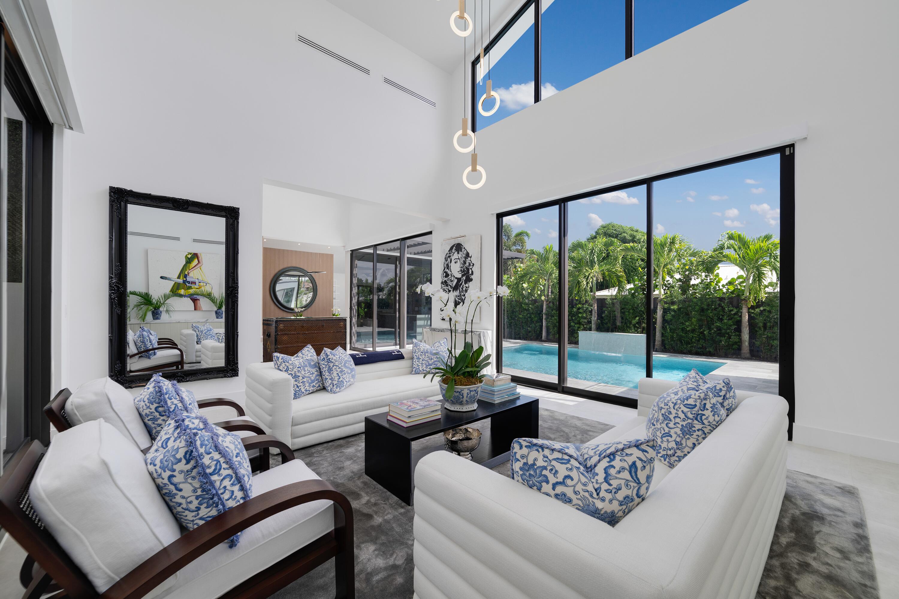 4444 Washington Rd Palm Beach, FL 33480