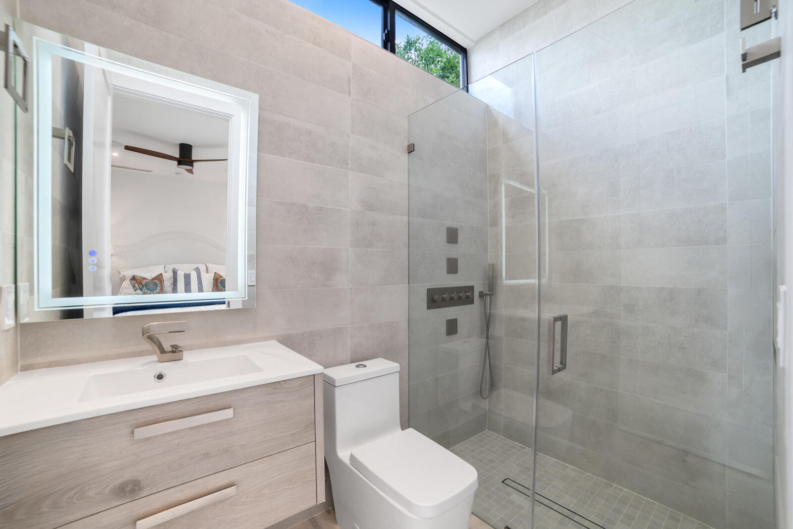 4444 Washington Rd Palm Beach, FL 33480