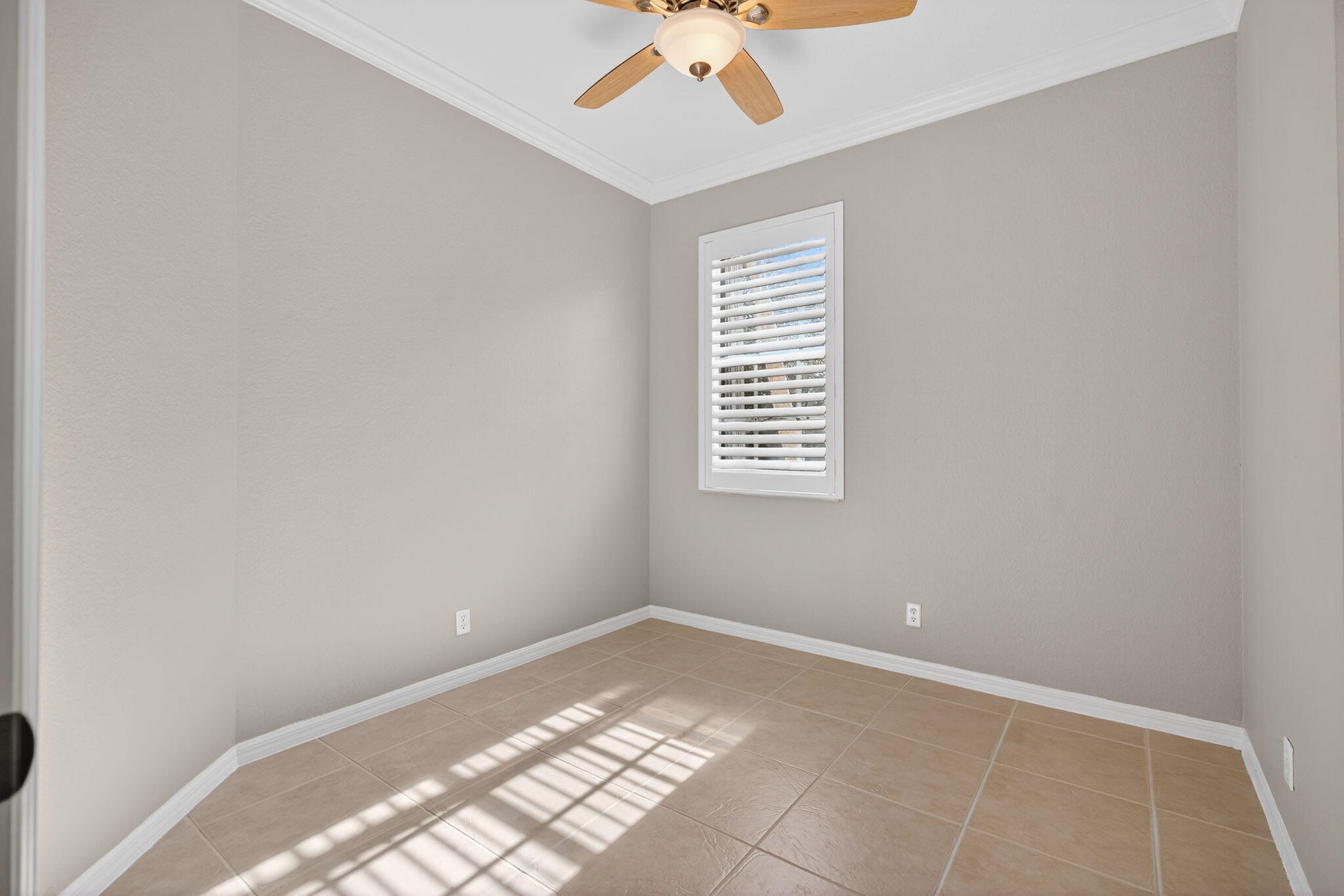 160 Village #I Tequesta, FL 33469