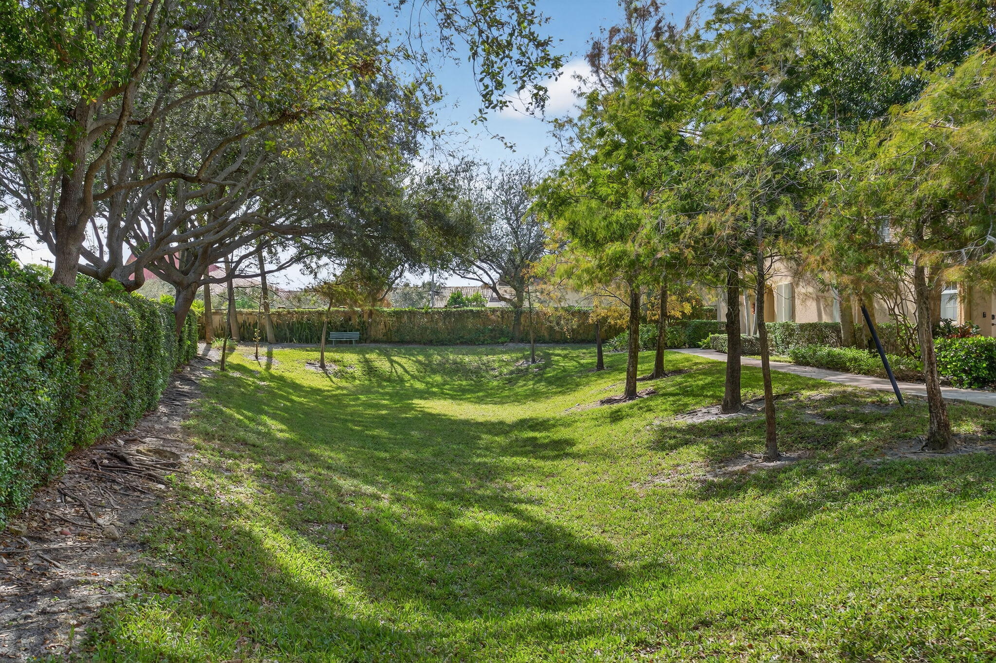 160 Village #I Tequesta, FL 33469