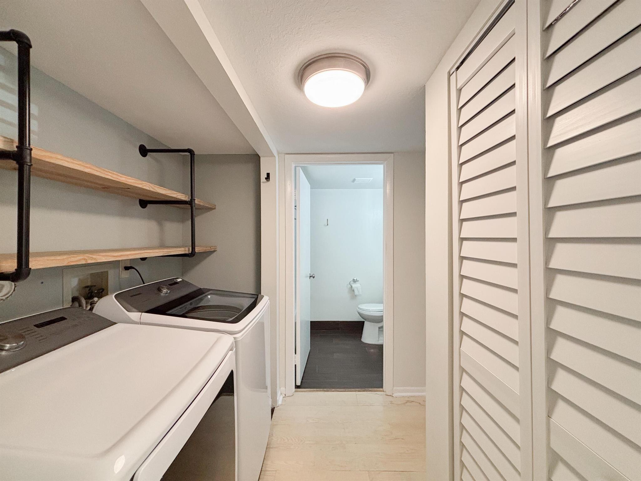 4704 Lucerne Lks Blvd #102 Lake Worth, FL 33467