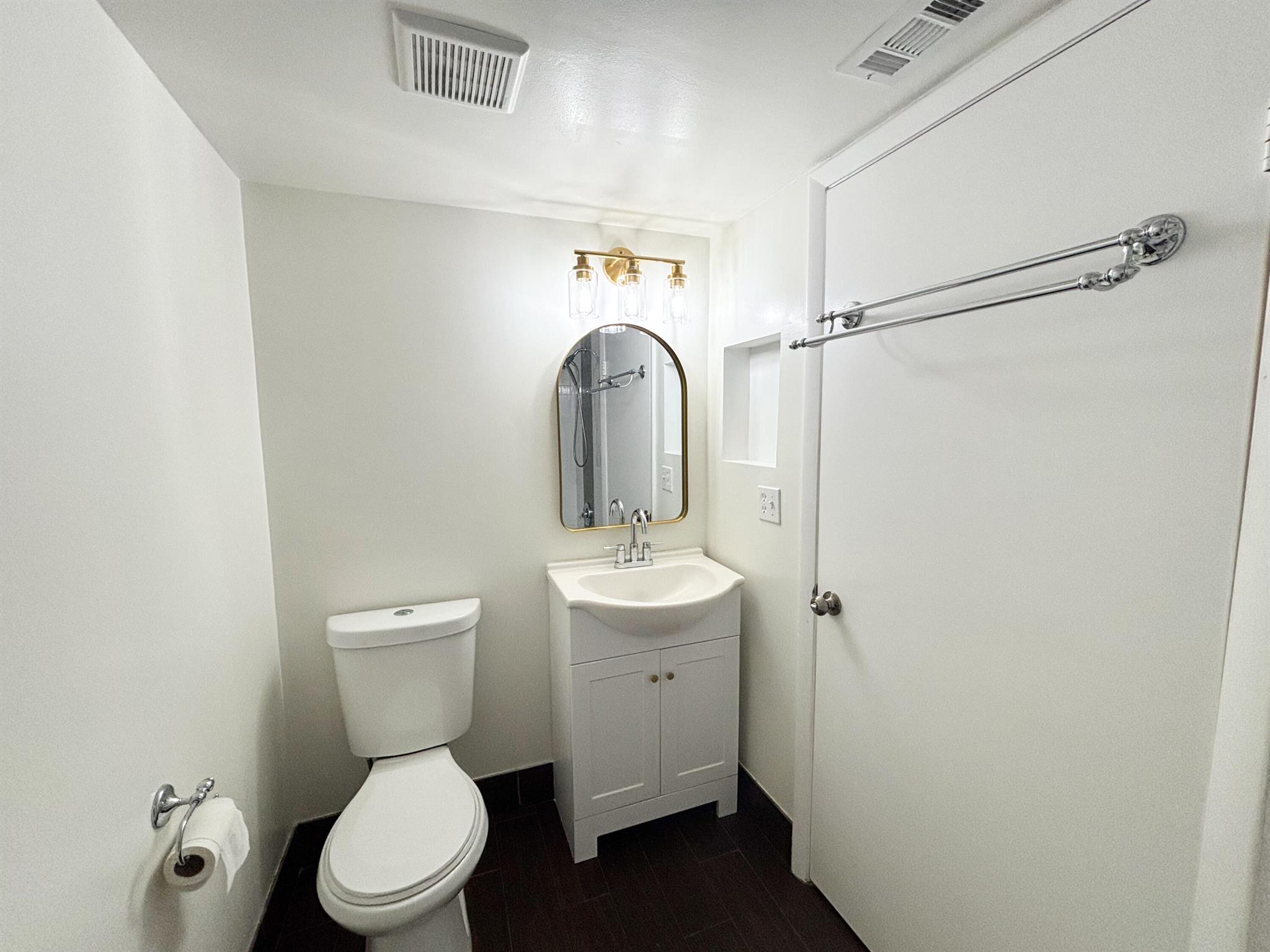 4704 Lucerne Lks Blvd #102 Lake Worth, FL 33467