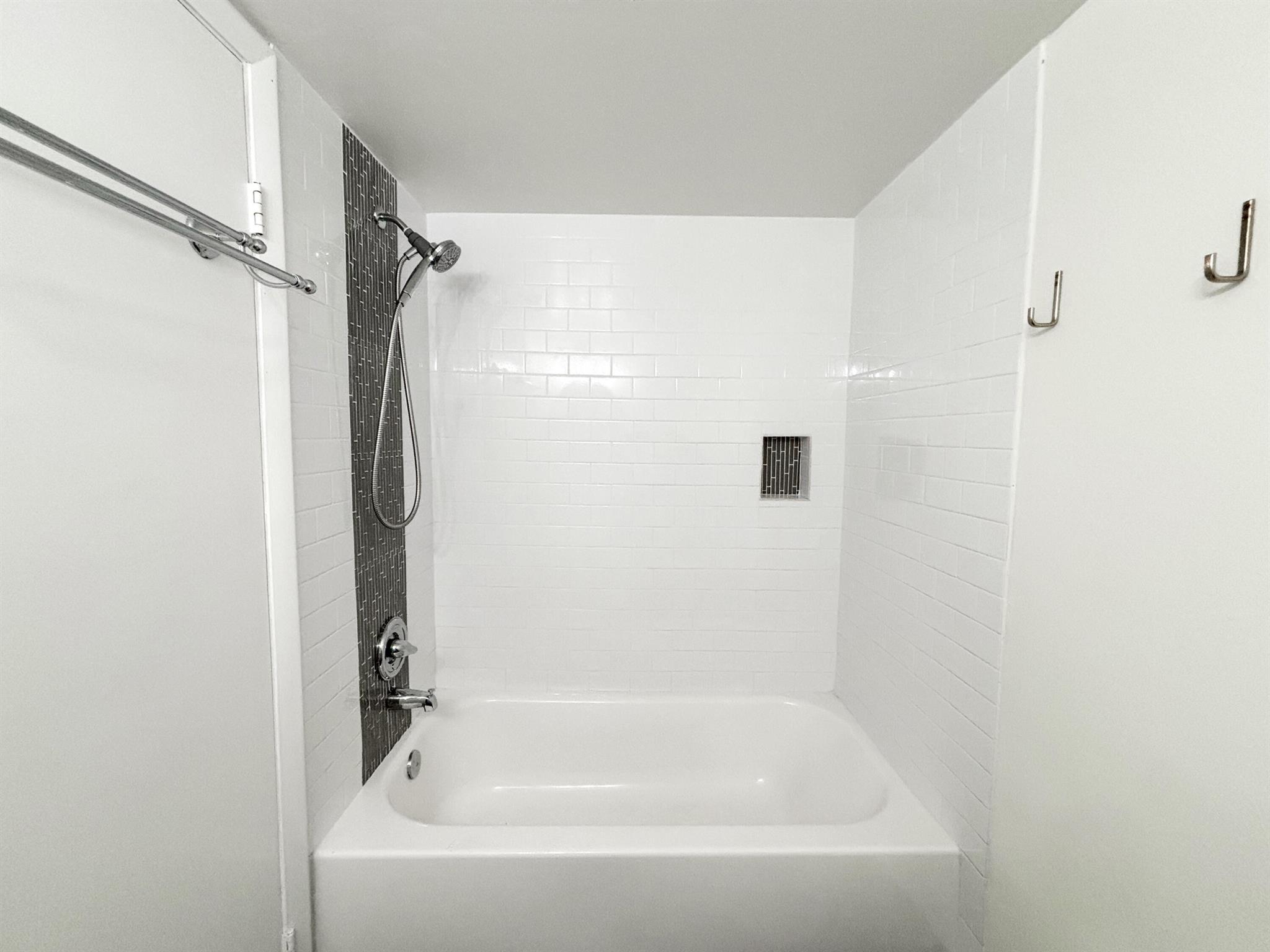 4704 Lucerne Lks Blvd #102 Lake Worth, FL 33467