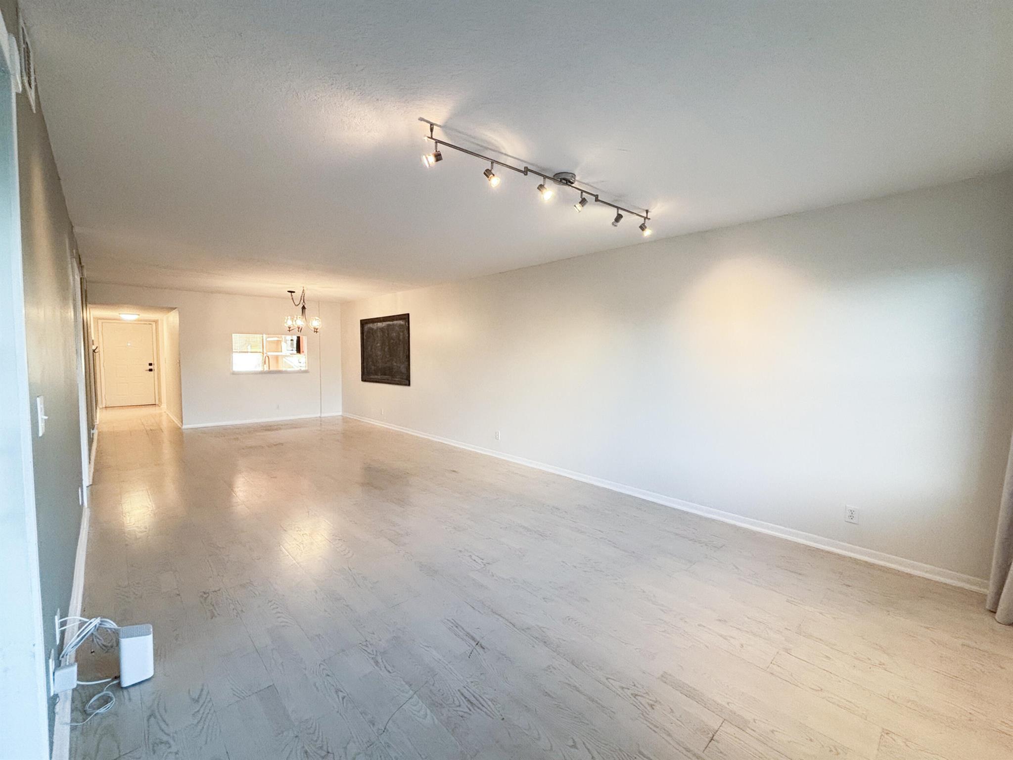 4704 Lucerne Lks Blvd #102 Lake Worth, FL 33467