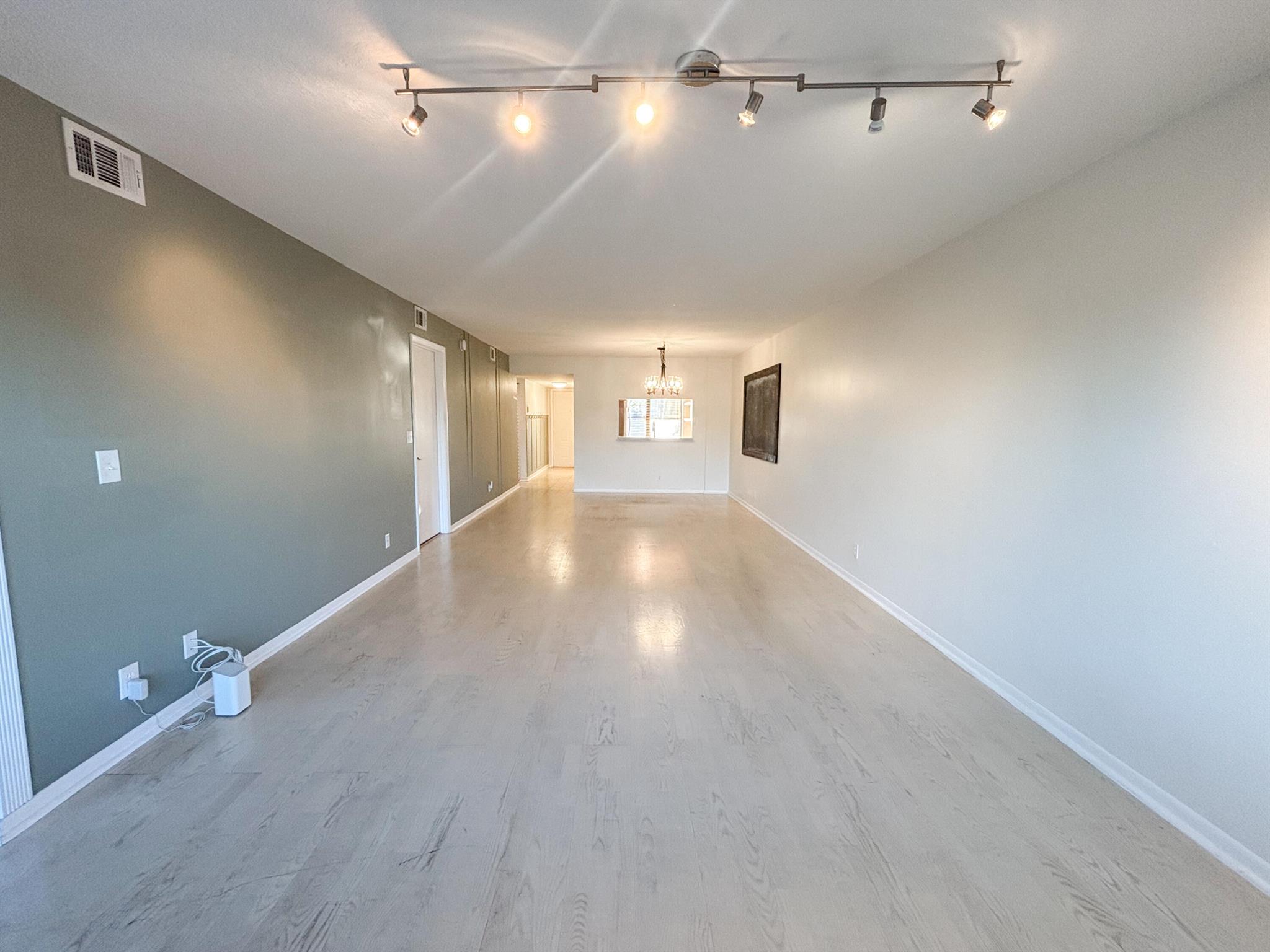 4704 Lucerne Lks Blvd #102 Lake Worth, FL 33467