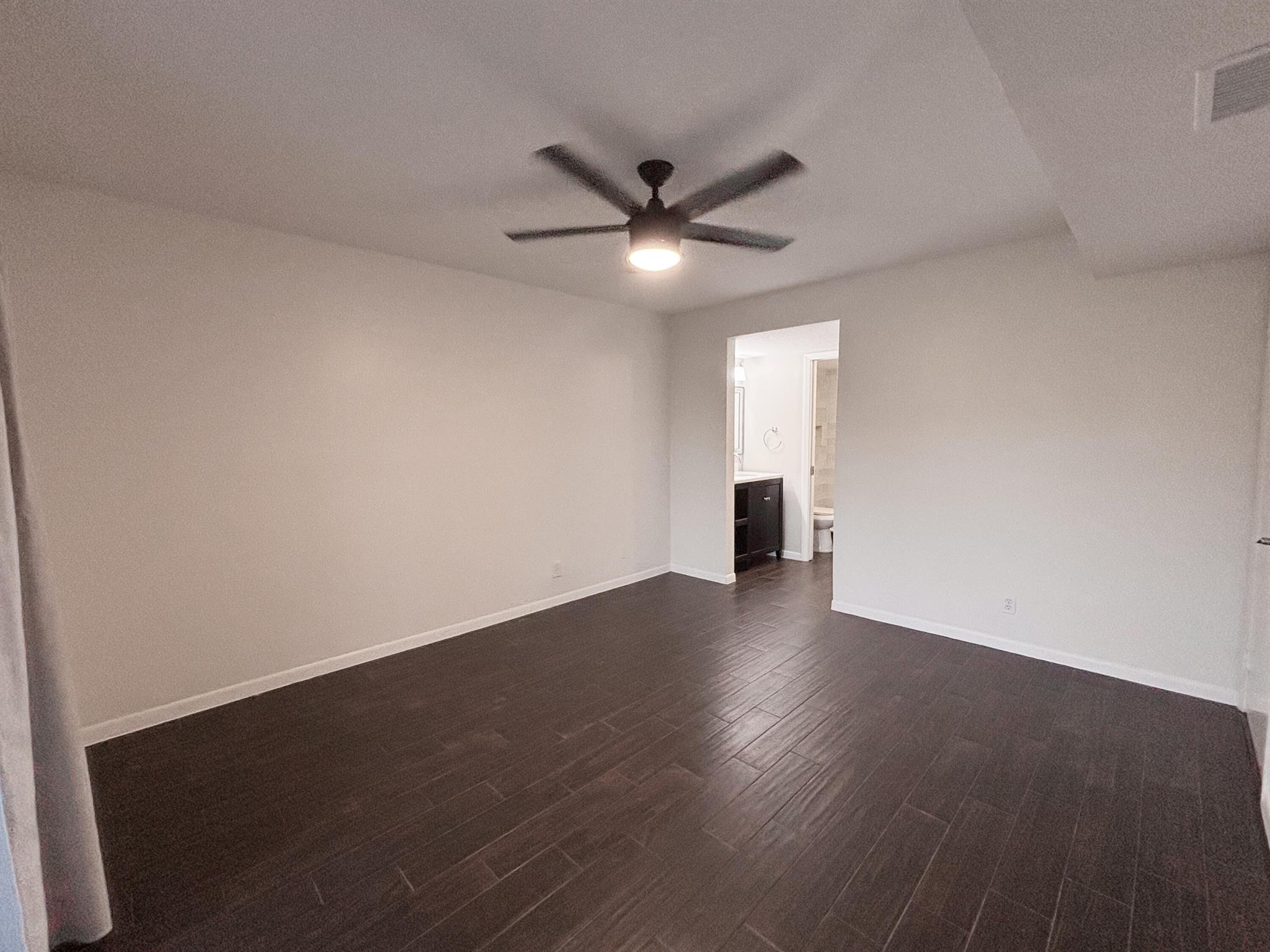 4704 Lucerne Lks Blvd #102 Lake Worth, FL 33467