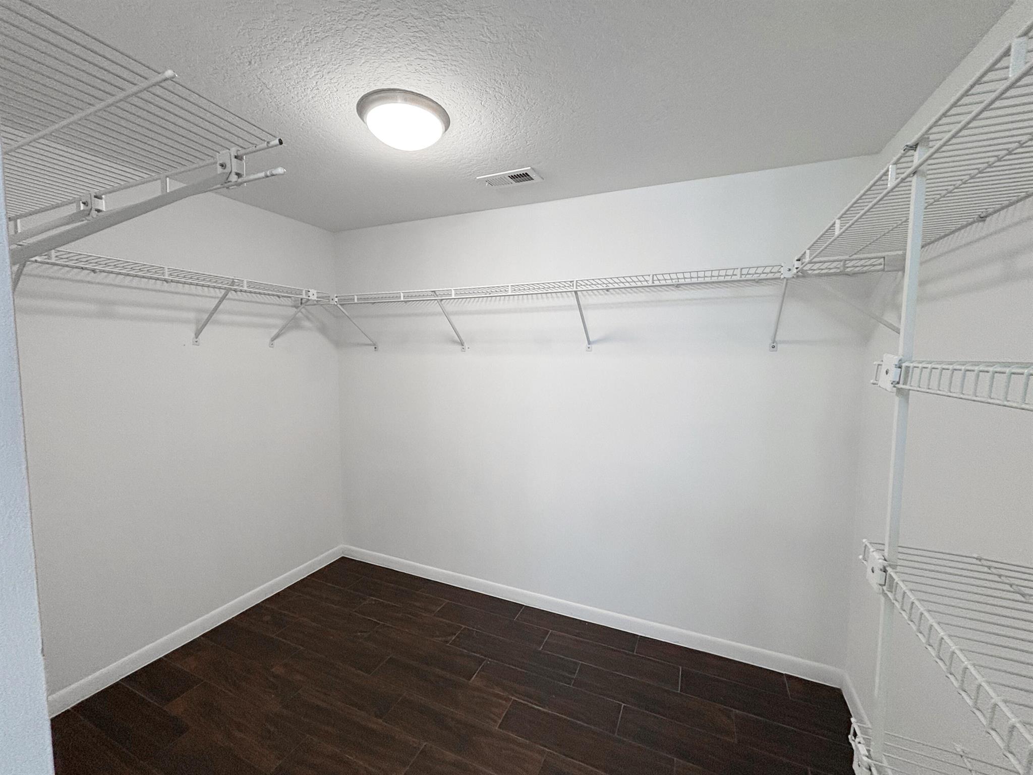 4704 Lucerne Lks Blvd #102 Lake Worth, FL 33467