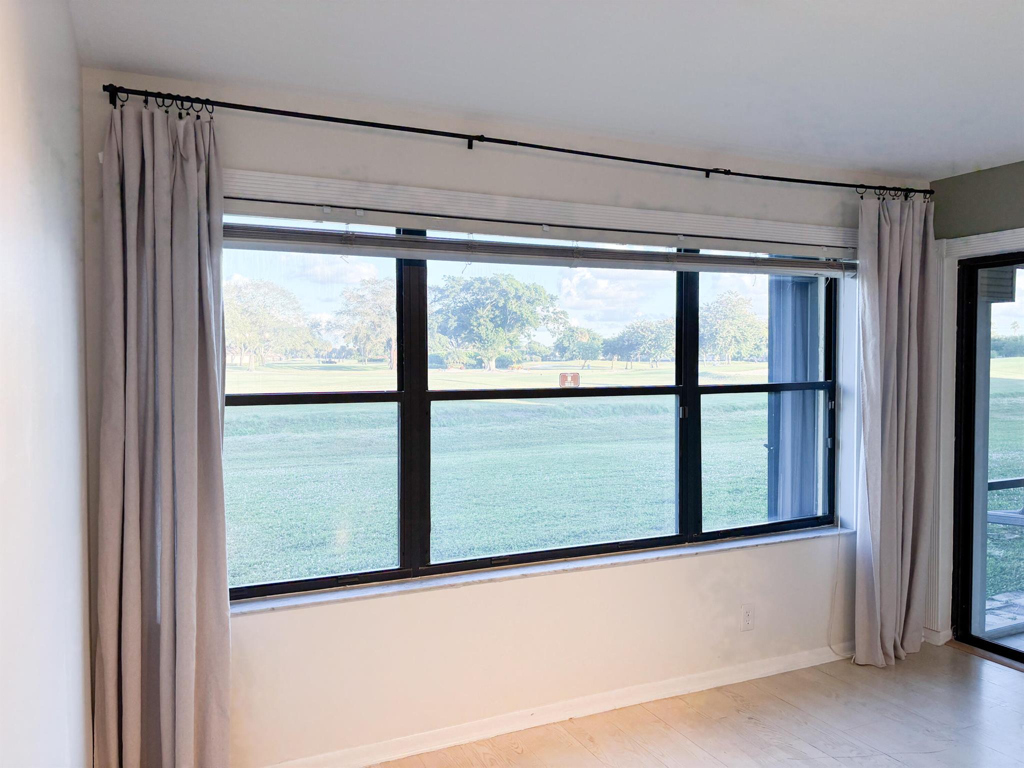 4704 Lucerne Lks Blvd #102 Lake Worth, FL 33467