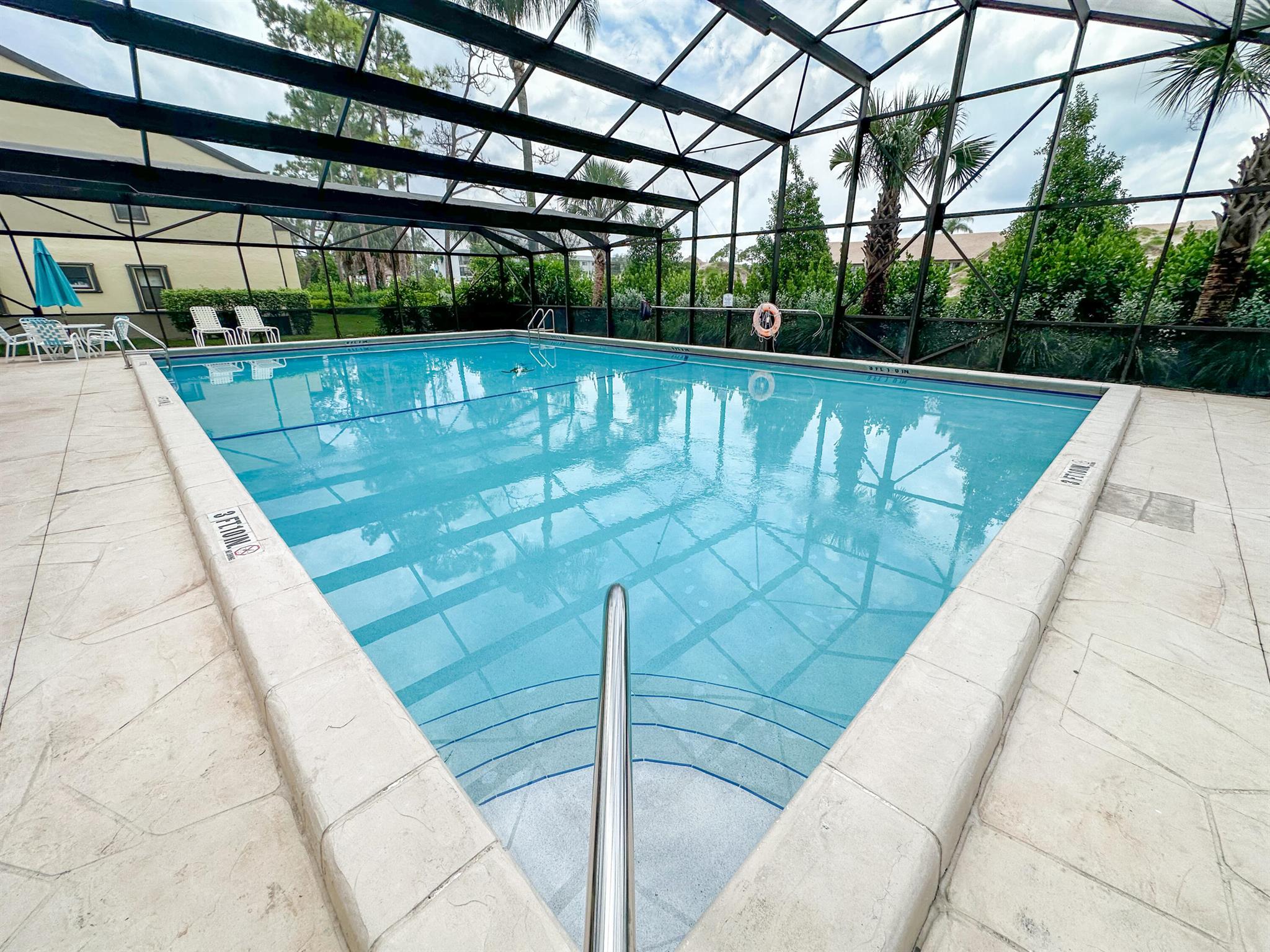 4704 Lucerne Lks Blvd #102 Lake Worth, FL 33467