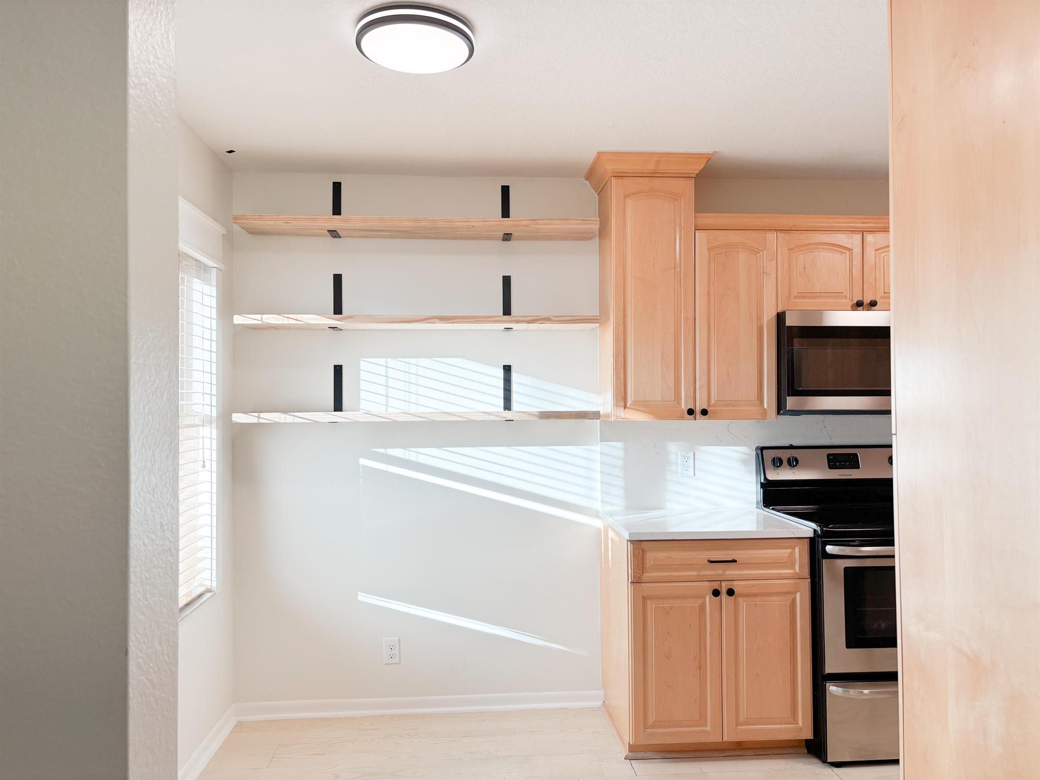 4704 Lucerne Lks Blvd #102 Lake Worth, FL 33467