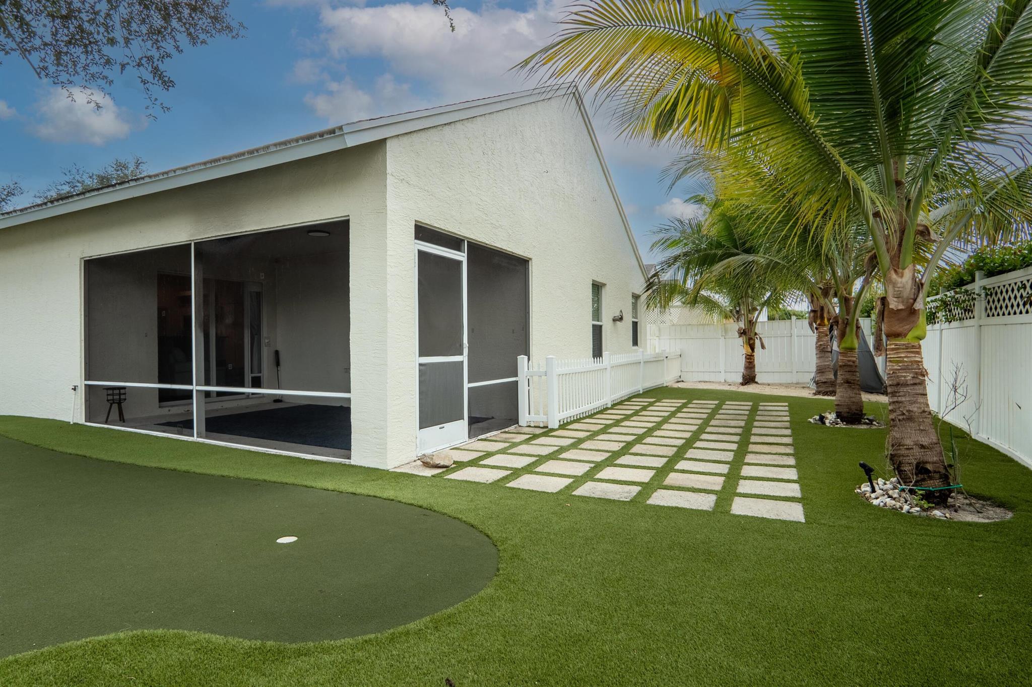 139 Pennock Lndg Cir Jupiter, FL 33458