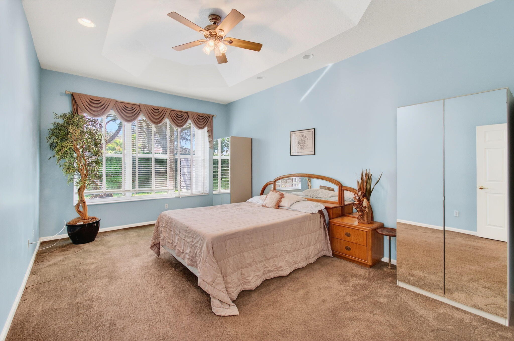 7102 Prado Lk Dr Delray Beach, FL 33446