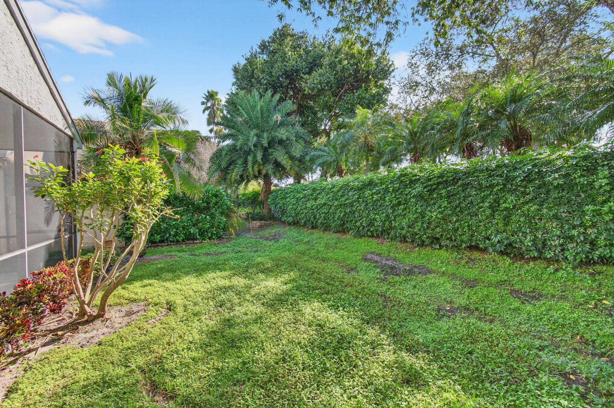 7102 Prado Lk Dr Delray Beach, FL 33446