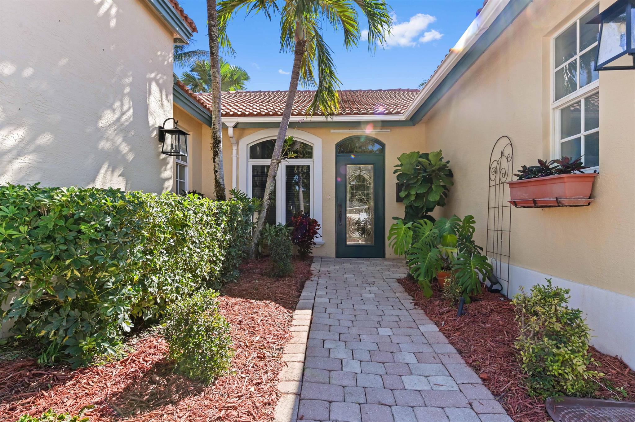 746 W Palmetto Park Rd Boca Raton, FL 33486