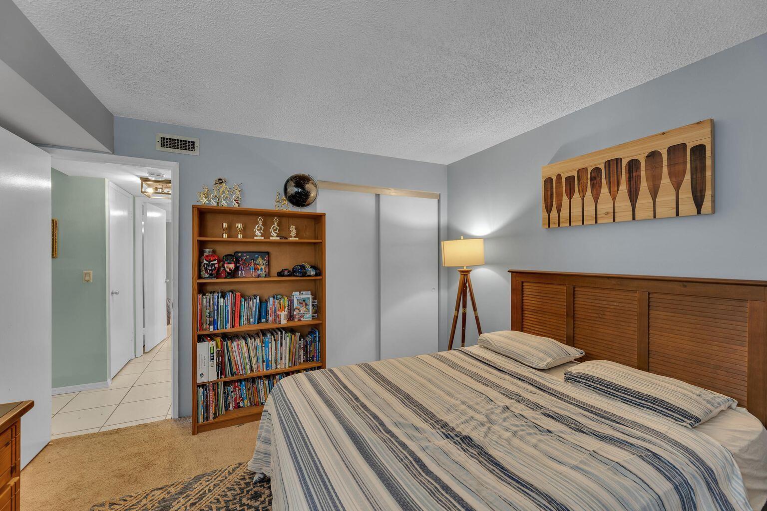 5650 Camino Del Sol #205 Boca Raton, FL 33433