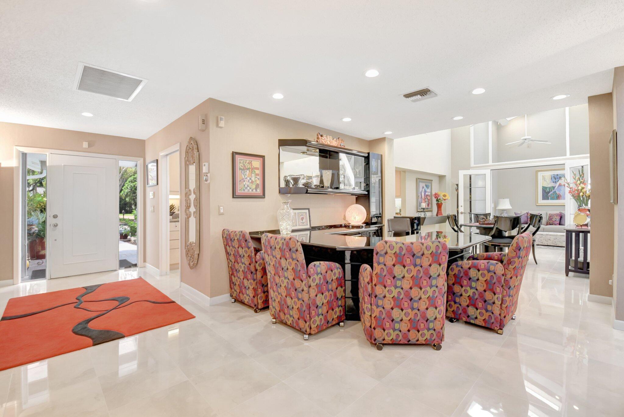 79 Hampshire Ln Boynton Beach, FL 33436