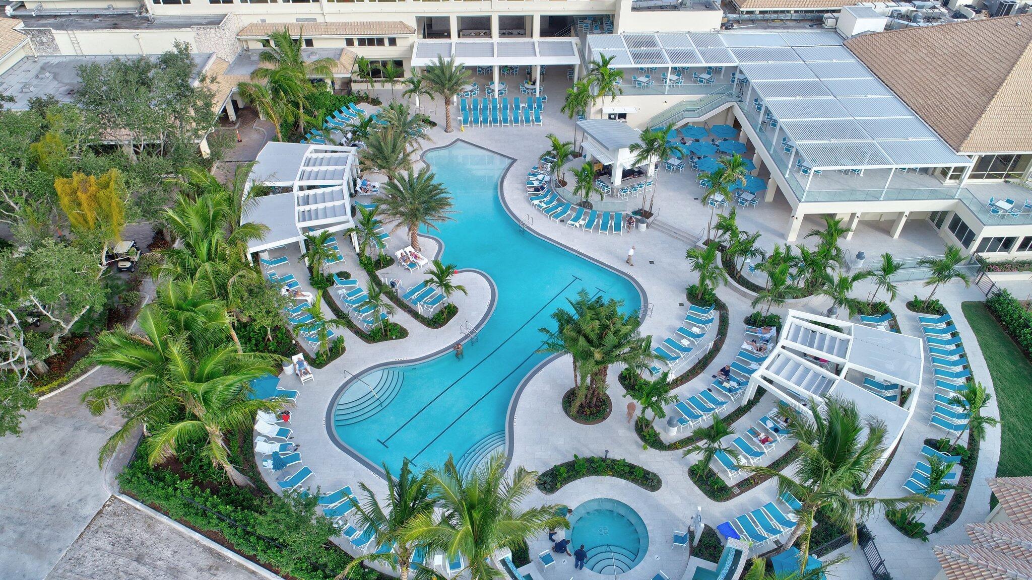 79 Hampshire Ln Boynton Beach, FL 33436