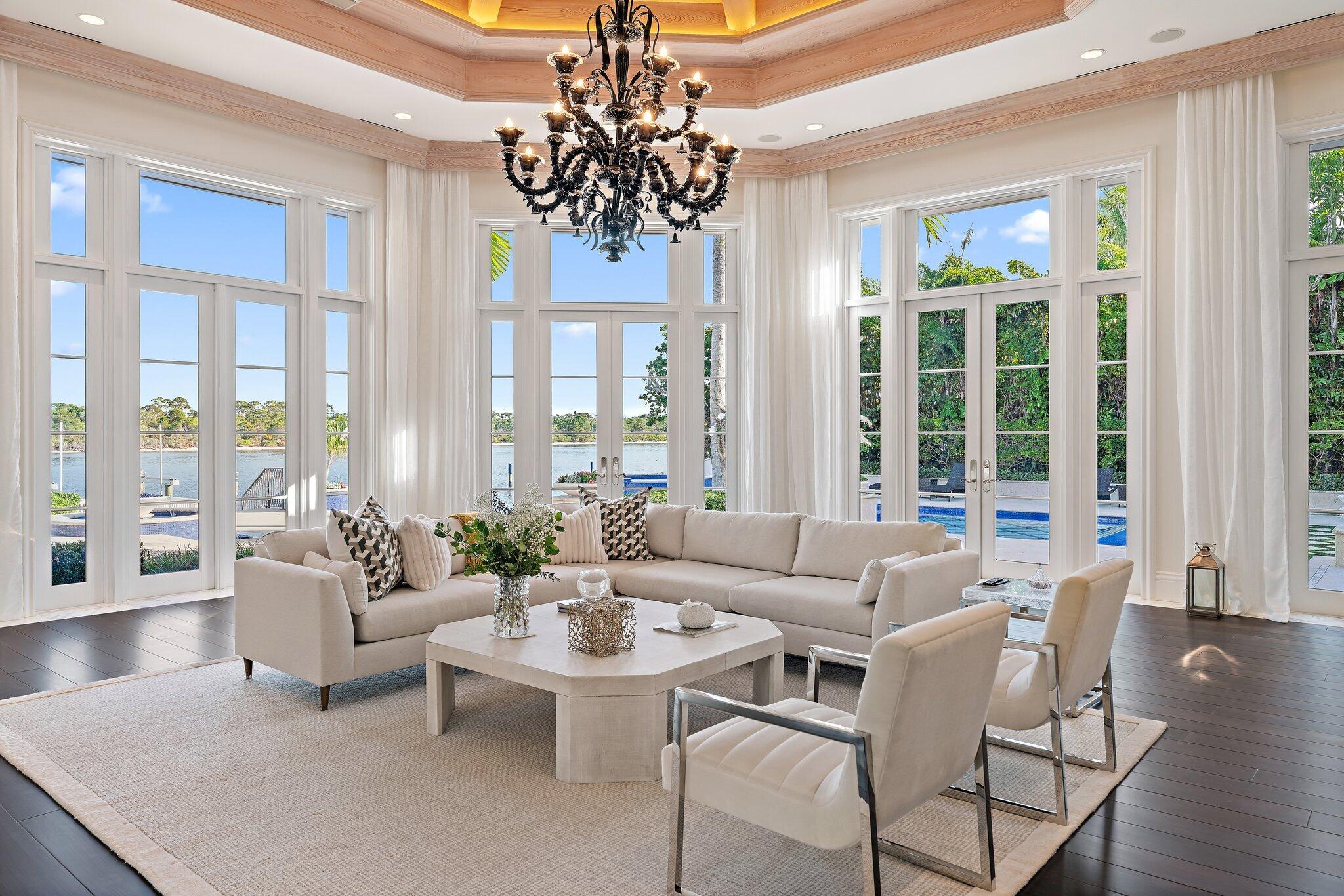 372 Regatta Jupiter, FL 33477