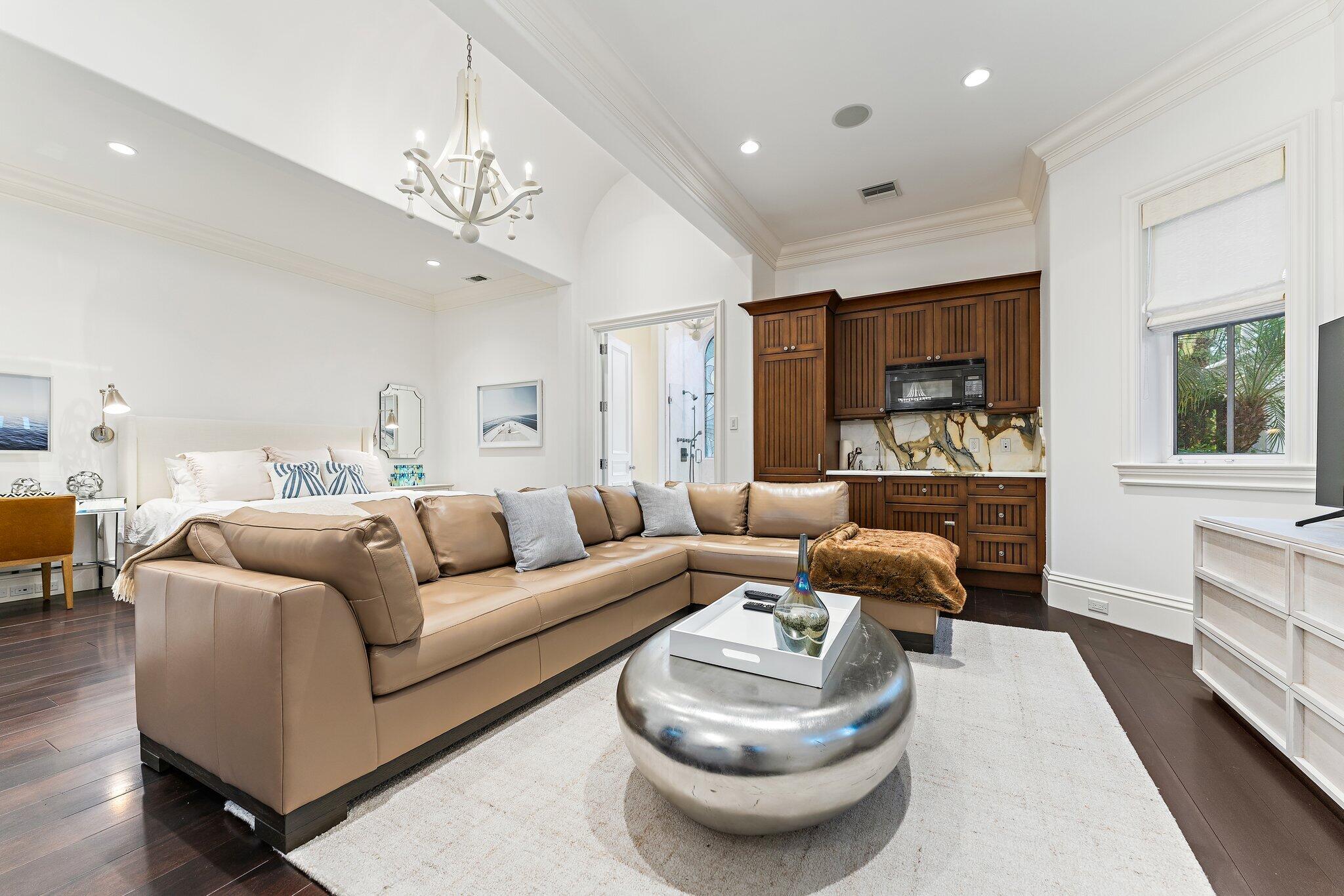 372 Regatta Jupiter, FL 33477