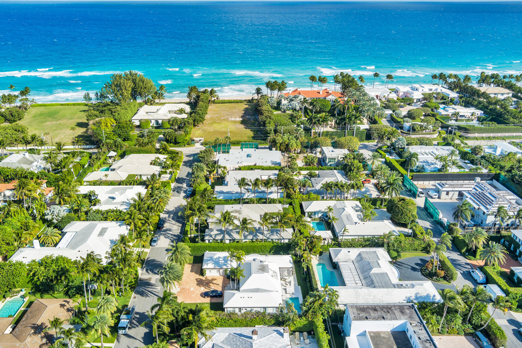 216 Sandpiper Palm Beach, FL 33480