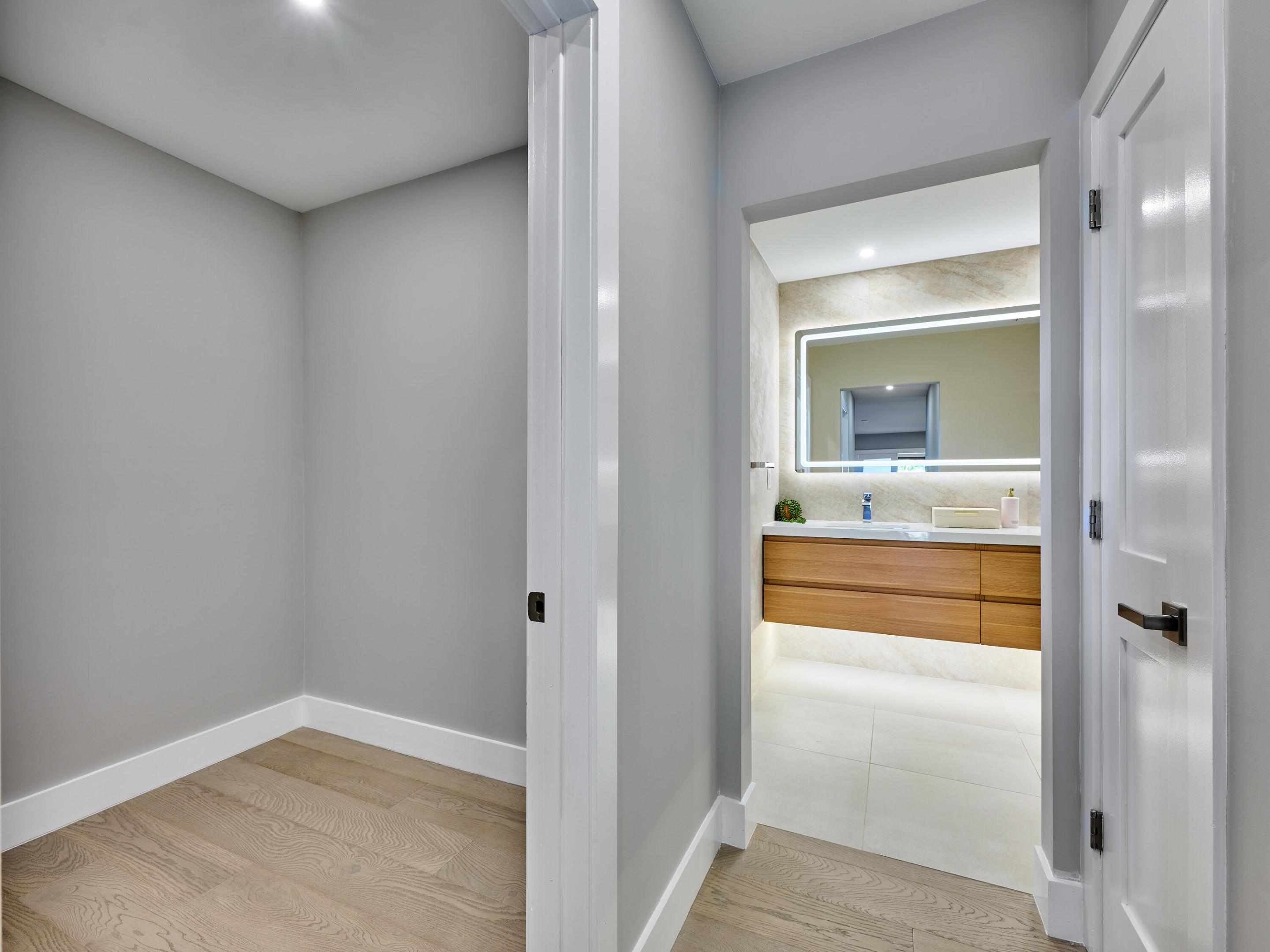 1170 Fairview Singer Island, FL 33404