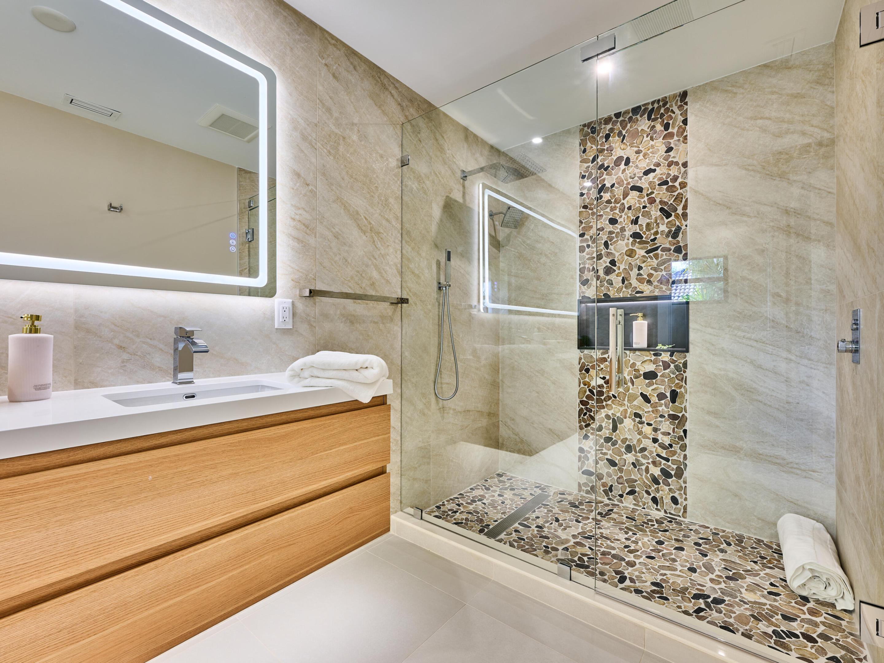 1170 Fairview Singer Island, FL 33404