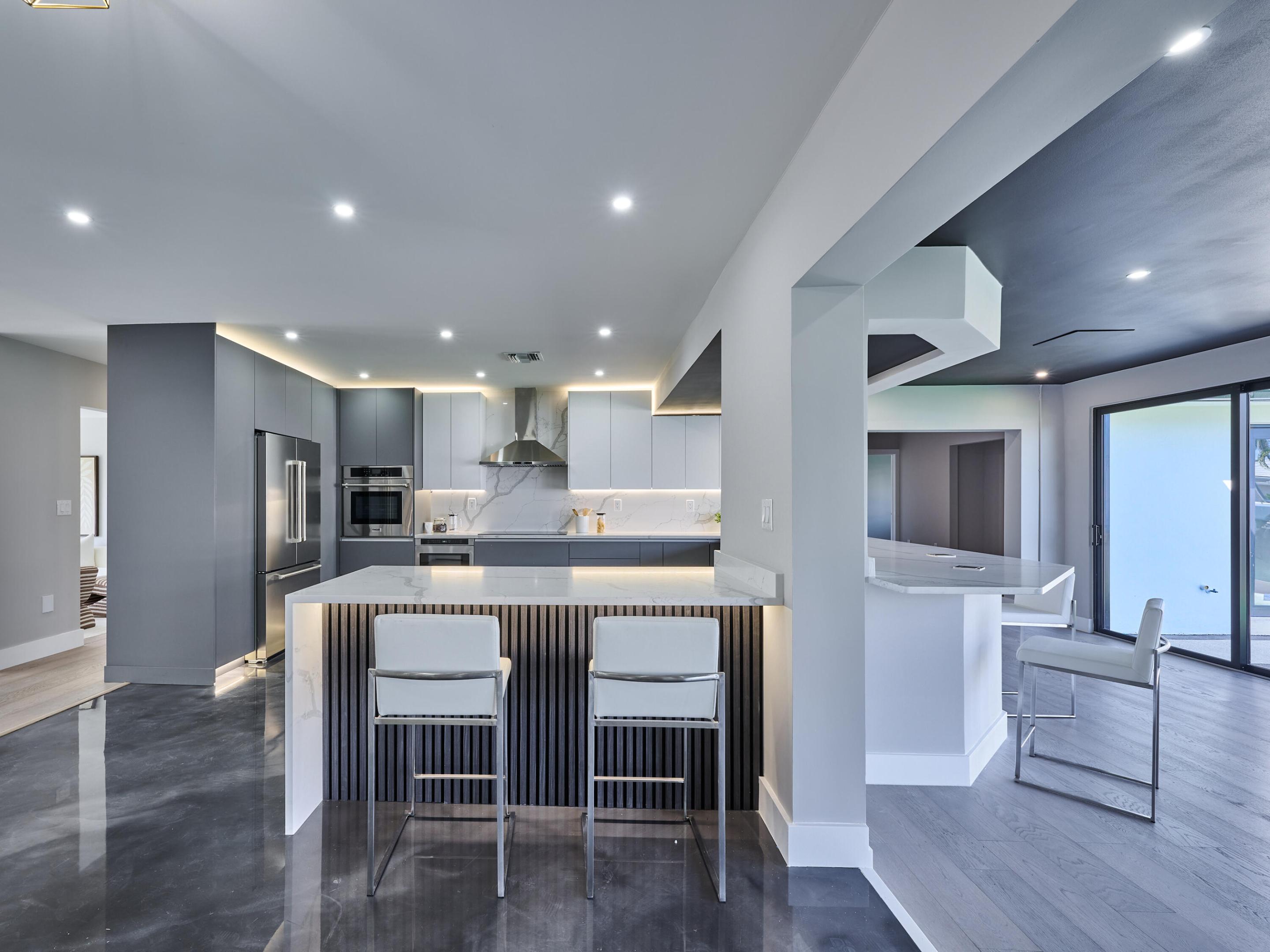 1170 Fairview Singer Island, FL 33404