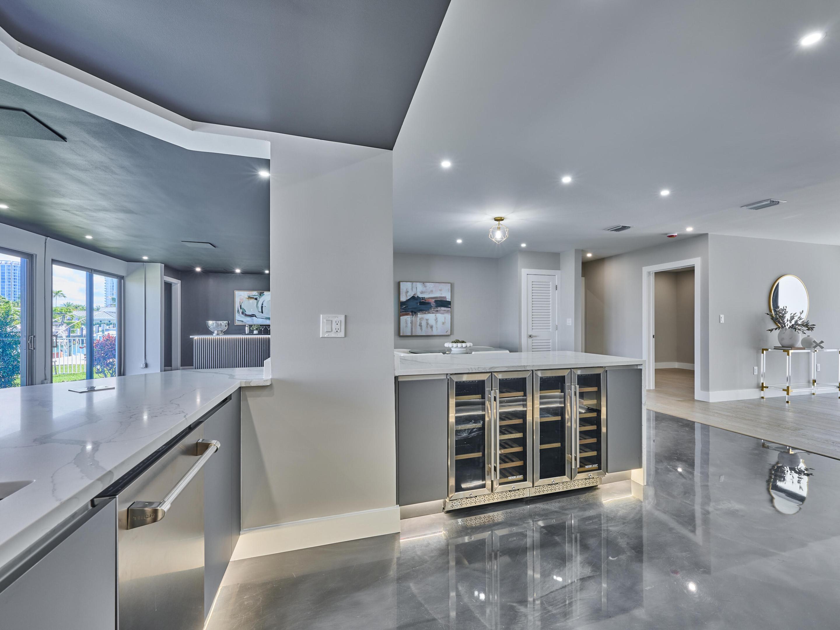 1170 Fairview Singer Island, FL 33404