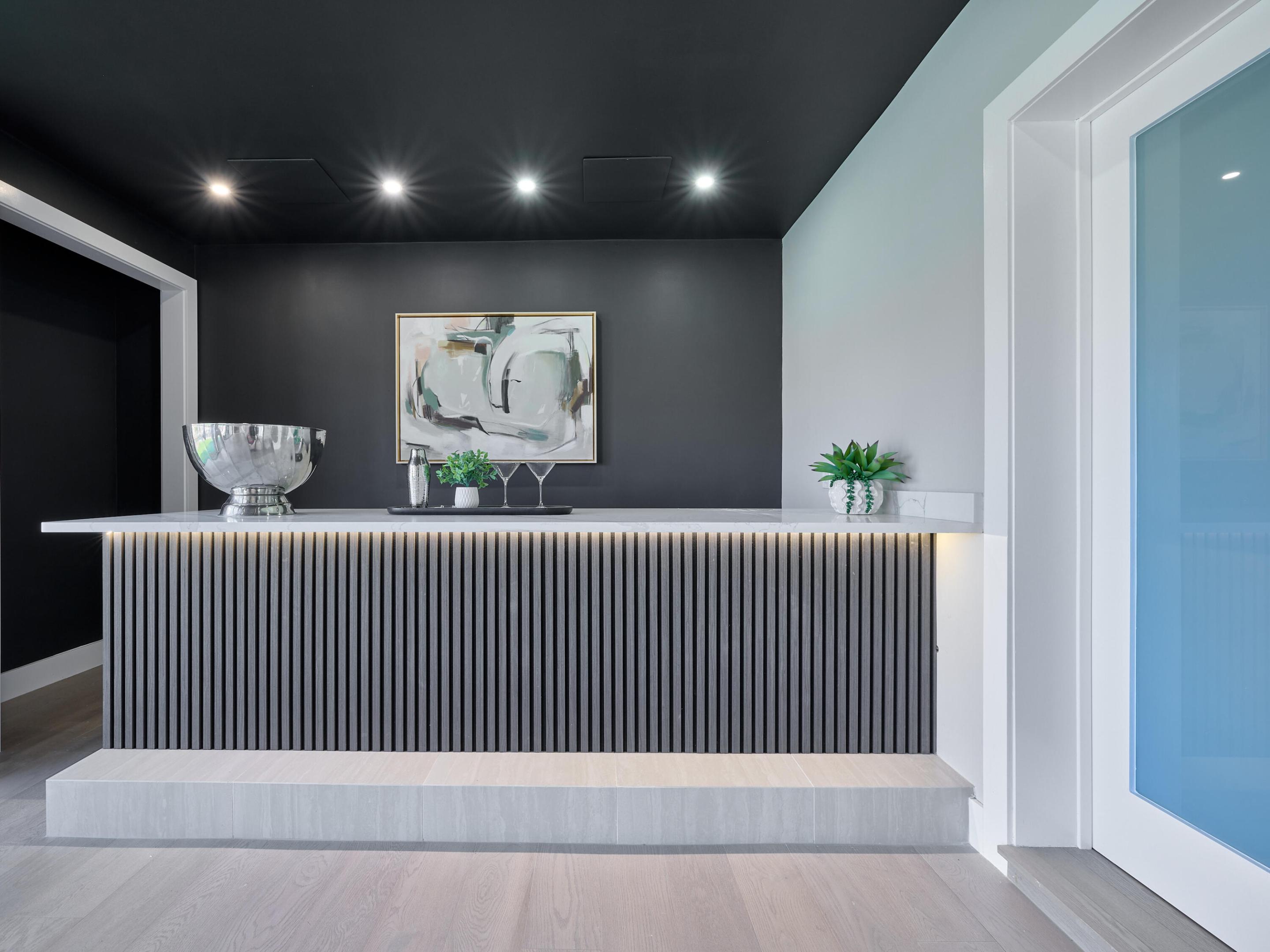 1170 Fairview Singer Island, FL 33404