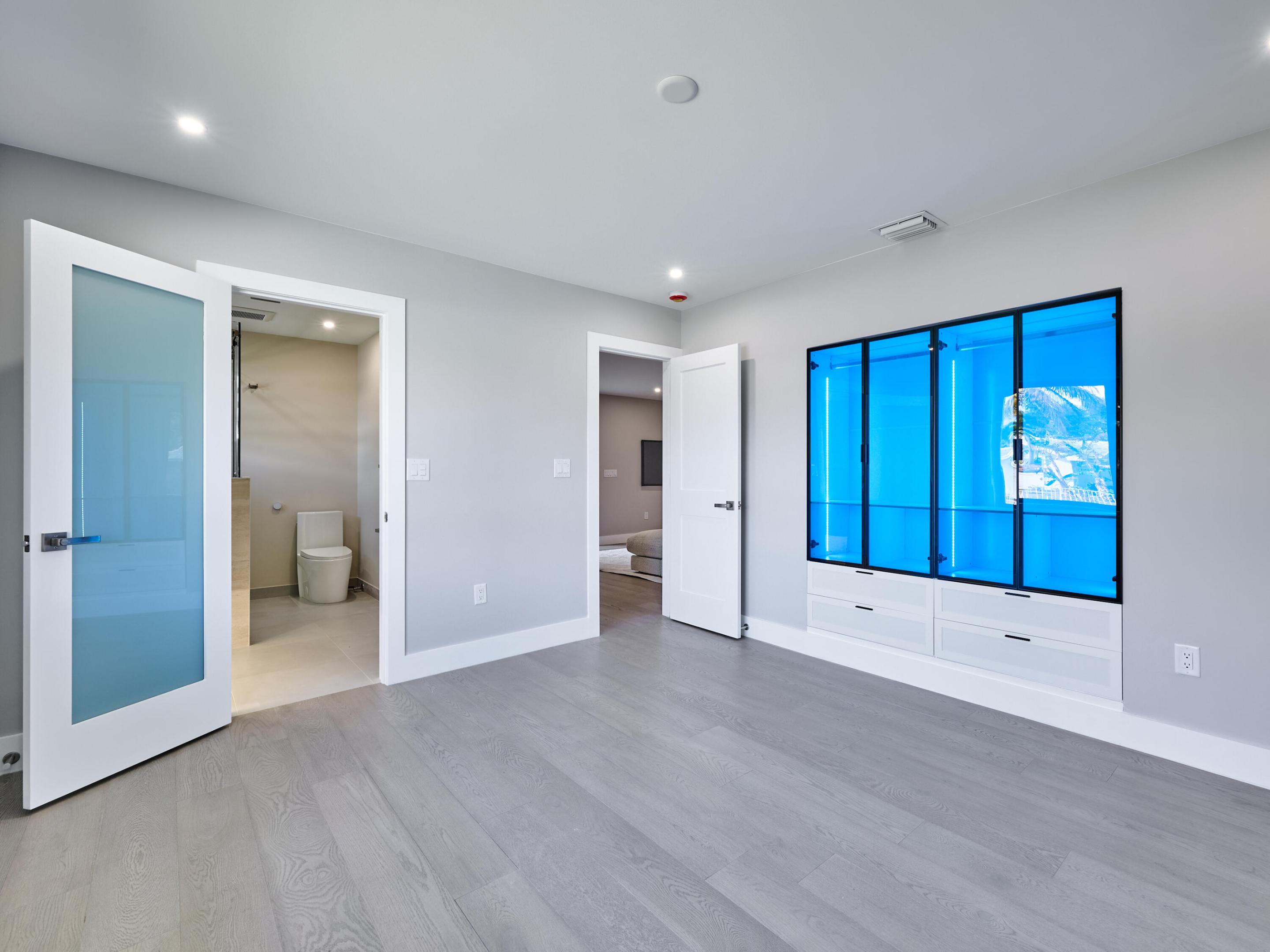 1170 Fairview Singer Island, FL 33404