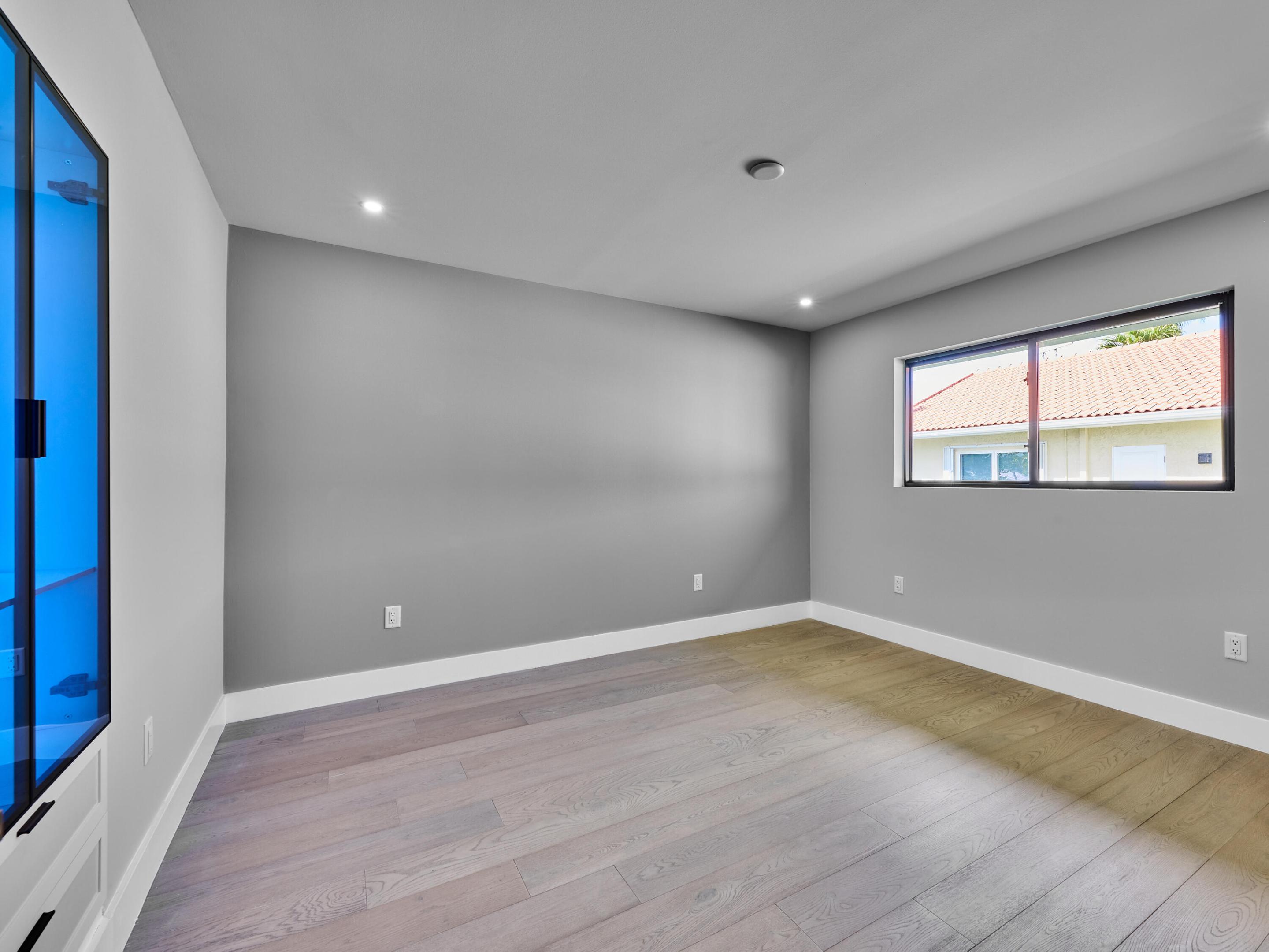 1170 Fairview Singer Island, FL 33404